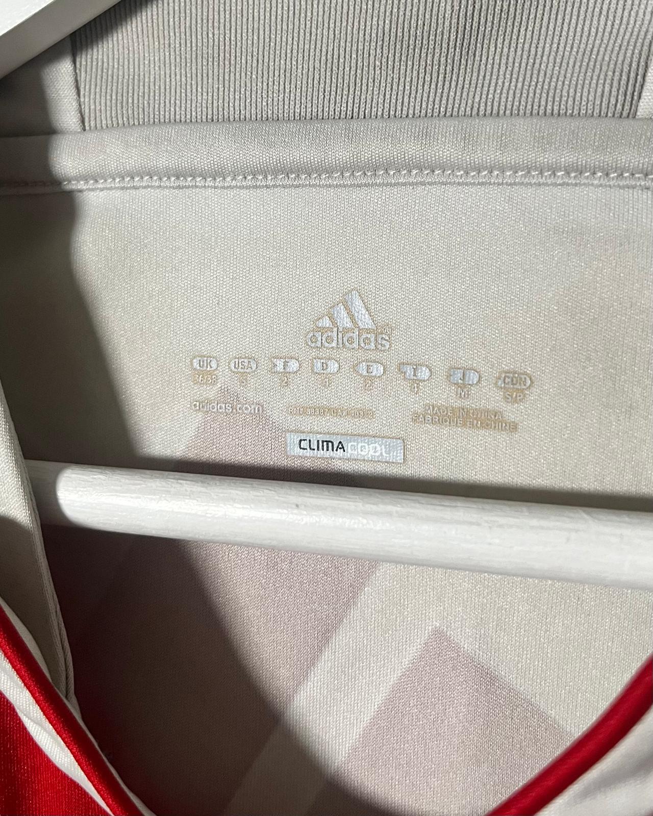 FC Bayern Munich | 2004 third jersey | Bastian Schweinsteiger | Adidas | S