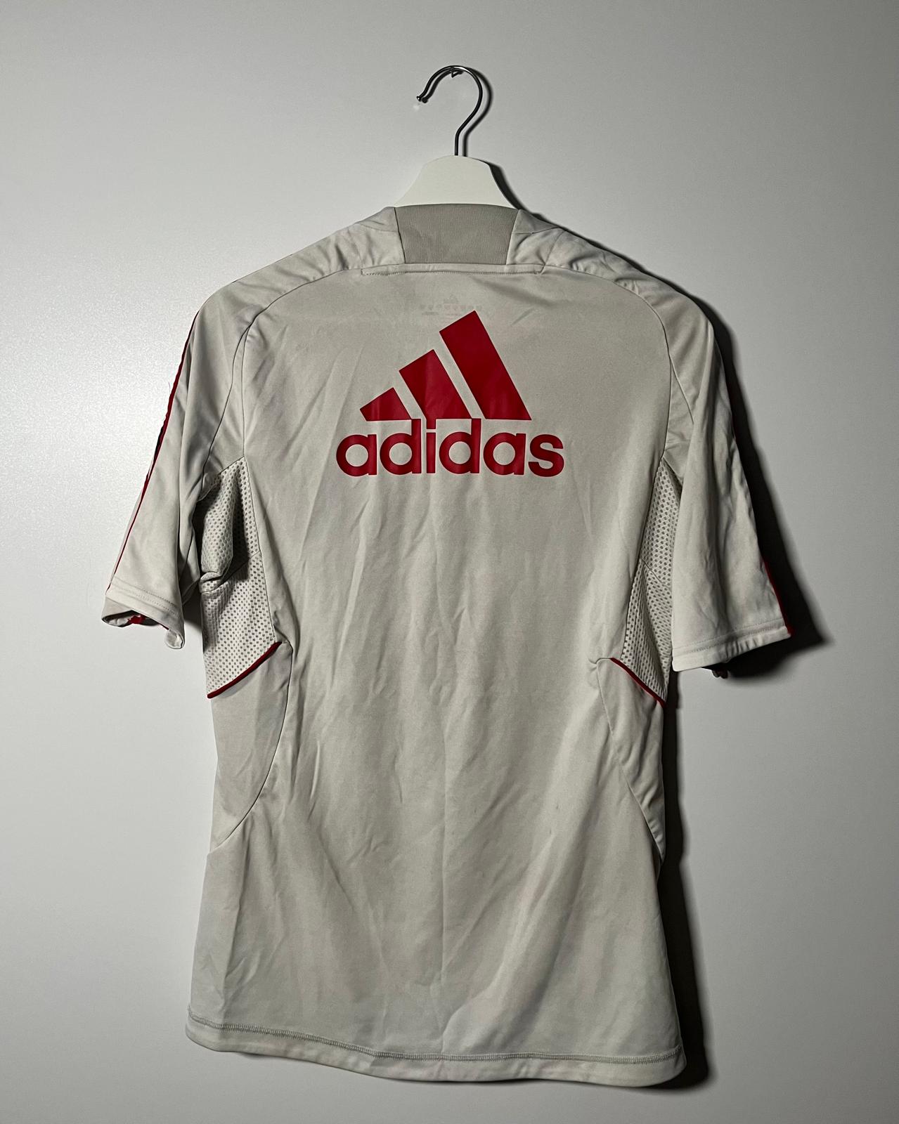 FC Bayern Munich | 2004 third jersey | Bastian Schweinsteiger | Adidas | S
