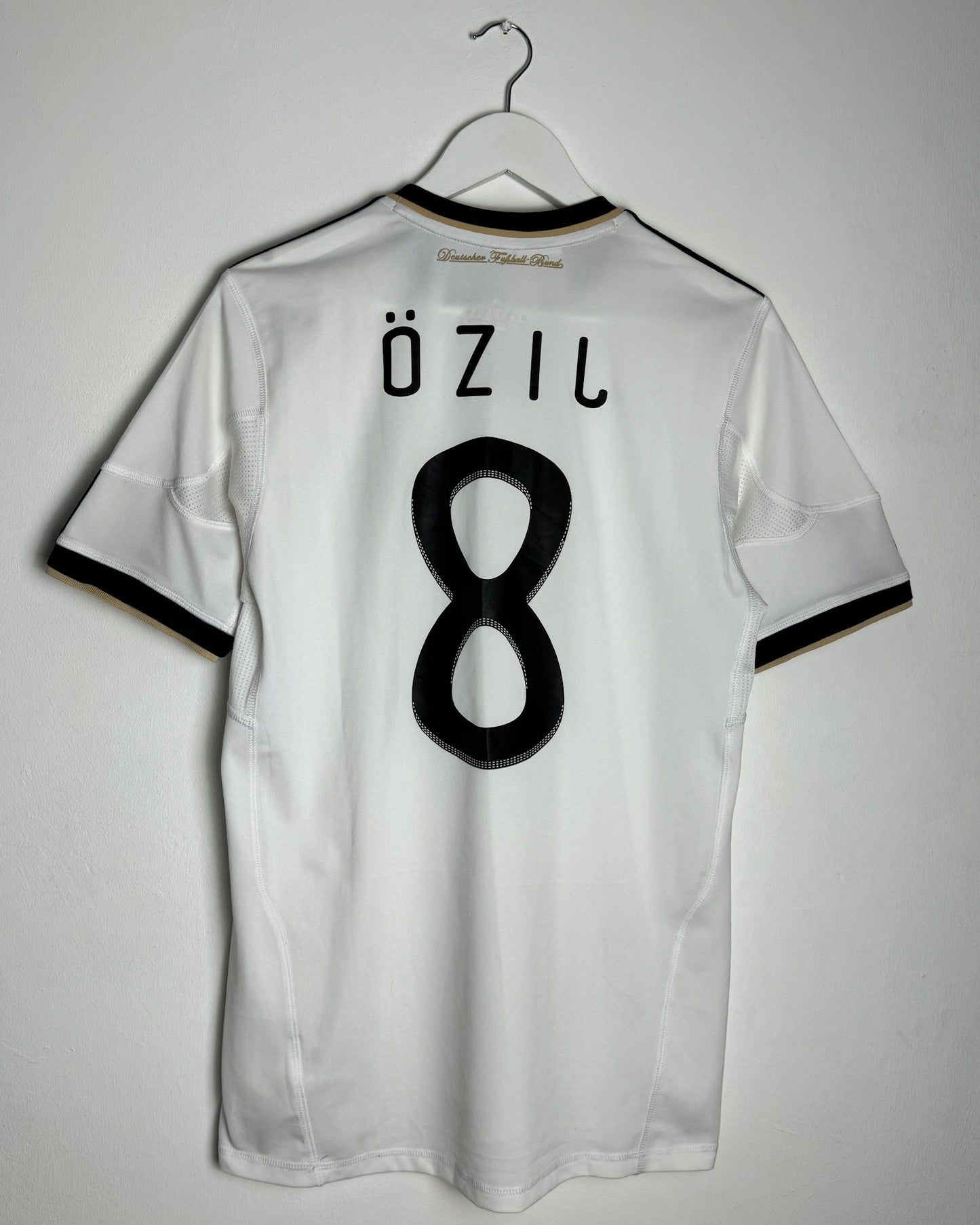 Deutschland | 2010 Heim-Trikot | Mesut Özil | Adidas | S