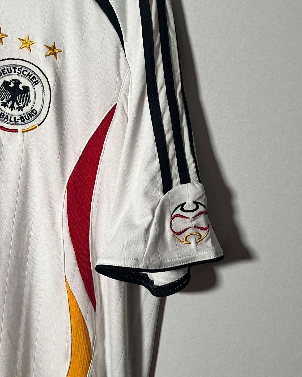 FC Bayern Munich | 2005 home jersey | Adidas | S & L