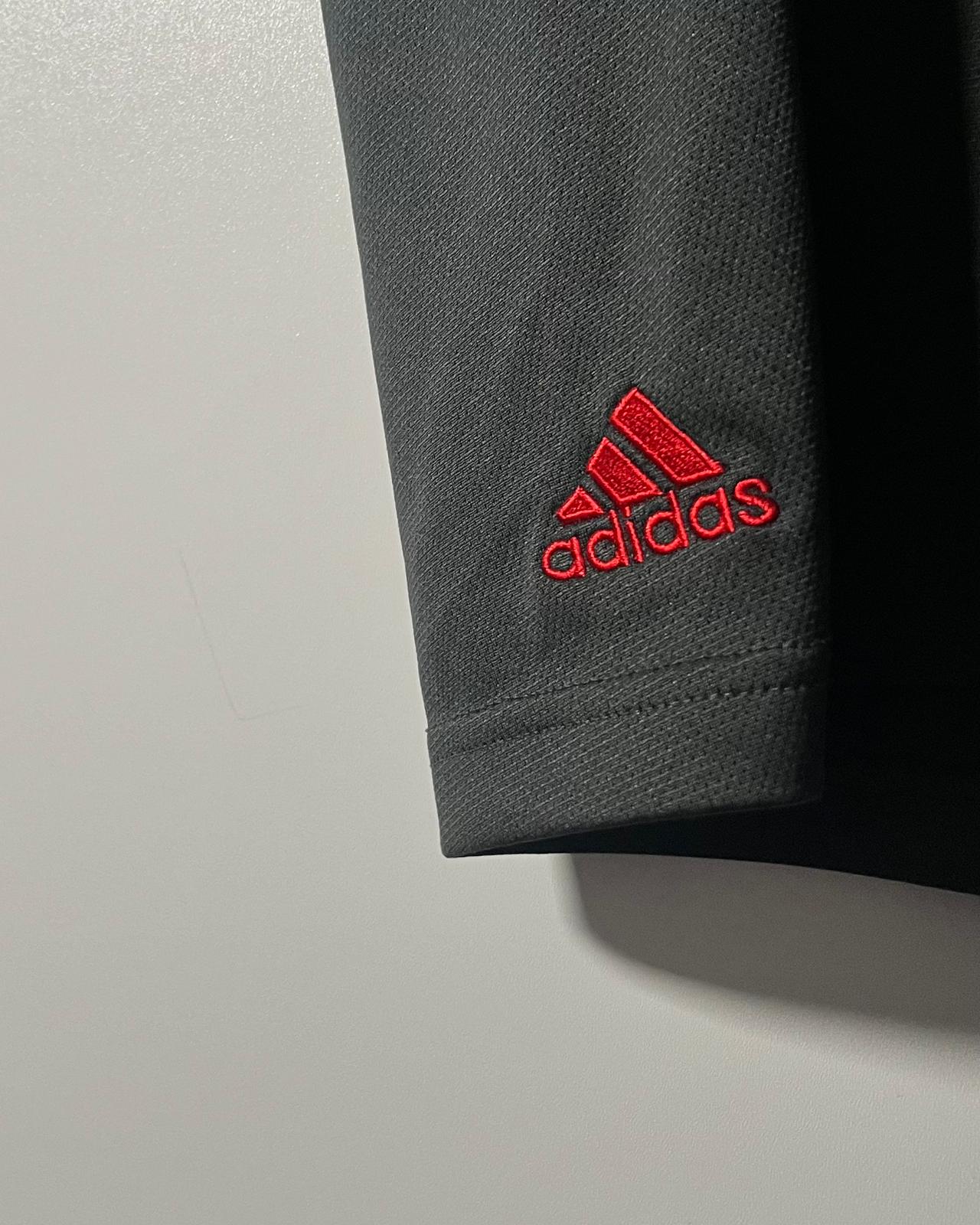 FC Bayern Munich | 2004 third jersey | Bastian Schweinsteiger | Adidas | S