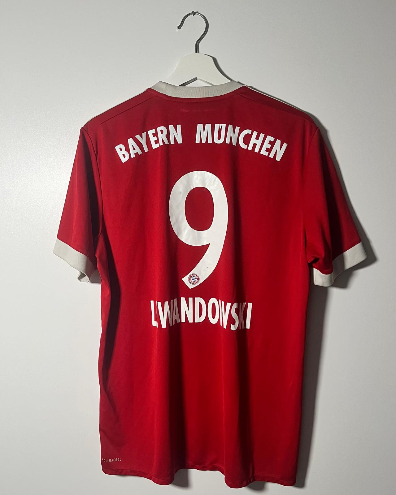 FC Bayern Munich | 2004 third jersey | Bastian Schweinsteiger | Adidas | S