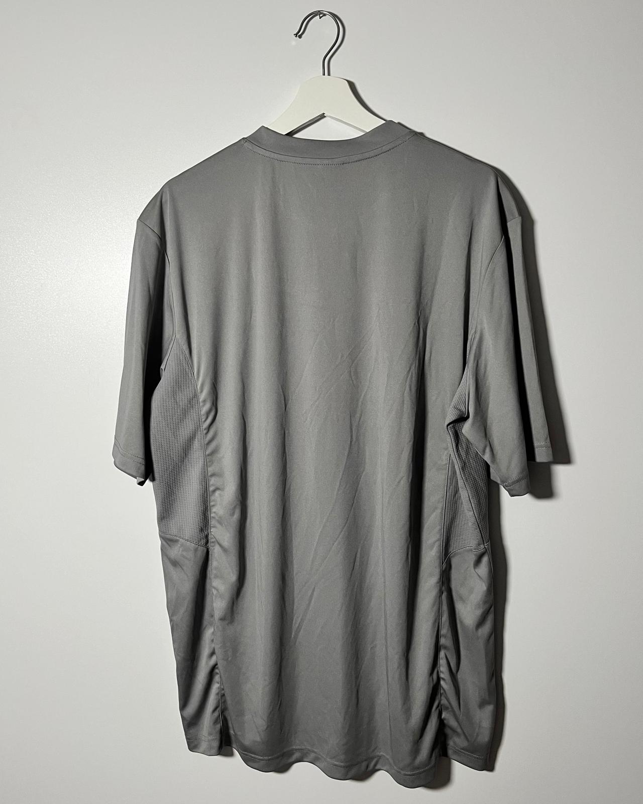 Manchester United | 2006 Training Jersey | Nike | XL