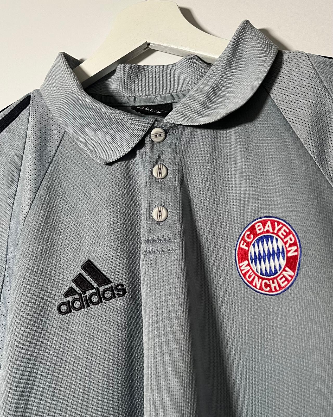 FC Bayern Munich | 2004 third jersey | Bastian Schweinsteiger | Adidas | S