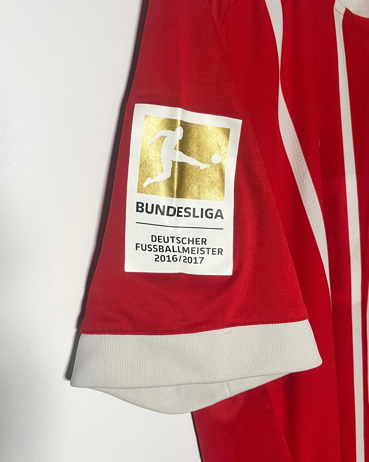 FC Bayern Munich | 2004 third jersey | Bastian Schweinsteiger | Adidas | S