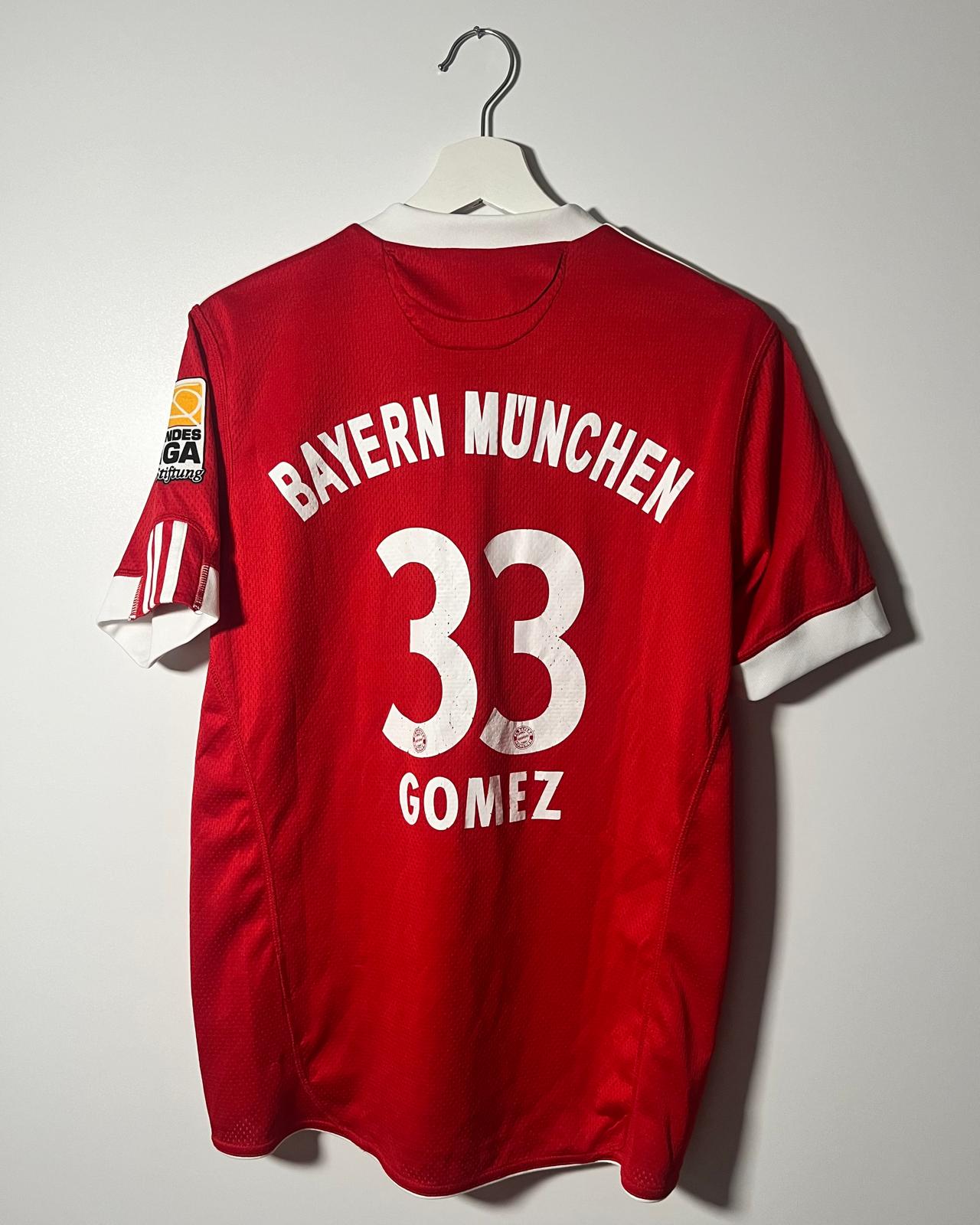 FC Bayern Munich | 2004 third jersey | Bastian Schweinsteiger | Adidas | S