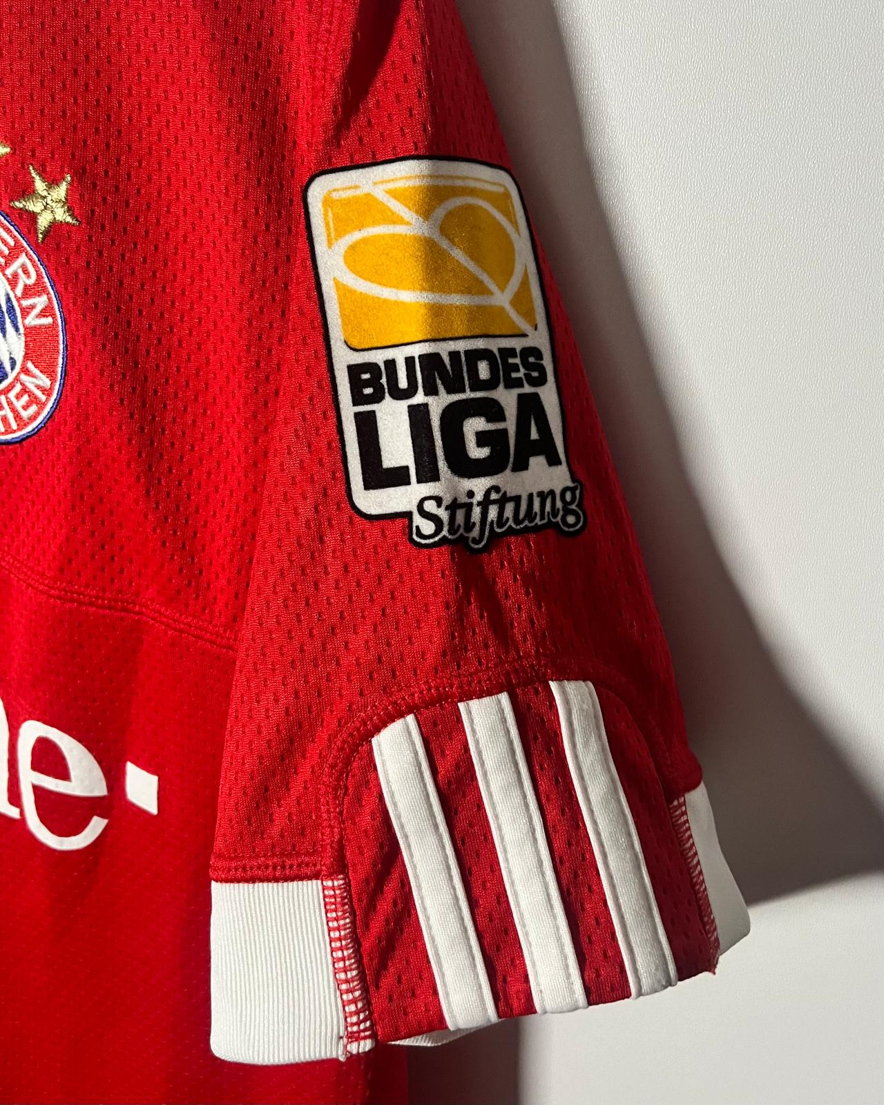 FC Bayern Munich | 2004 third jersey | Bastian Schweinsteiger | Adidas | S