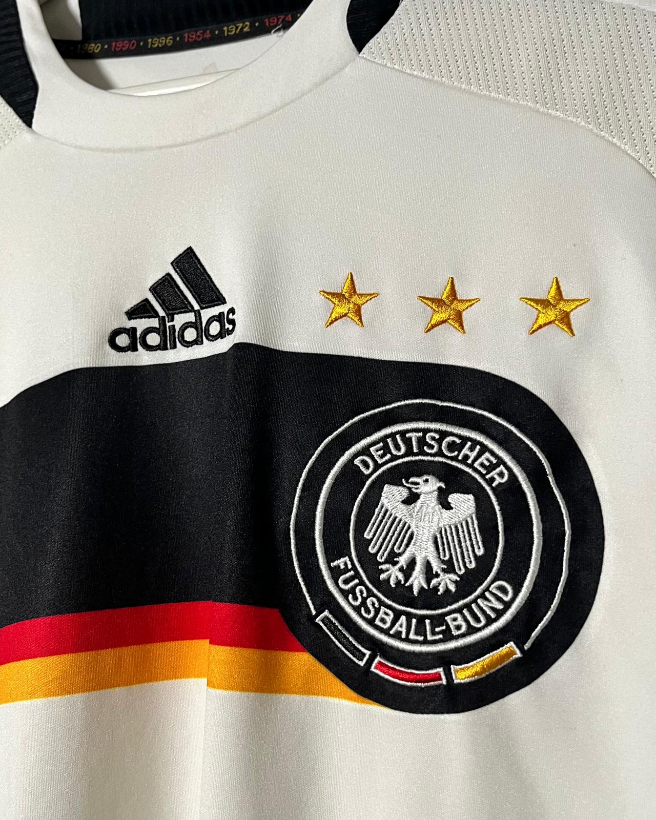 FC Bayern Munich | 2004 third jersey | Bastian Schweinsteiger | Adidas | S