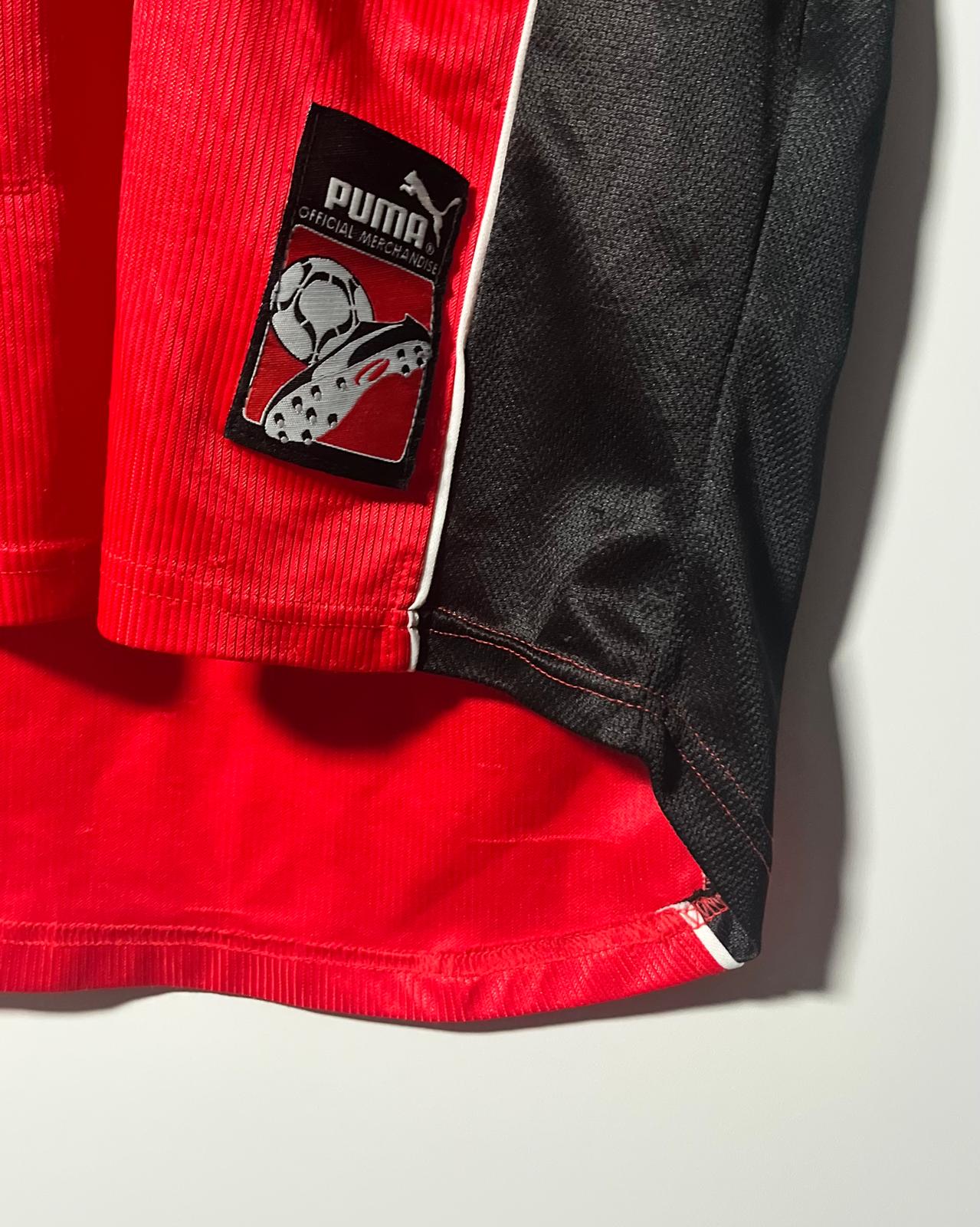 Eintracht Frankfurt | 1998 Heim-Trikot | Puma | S