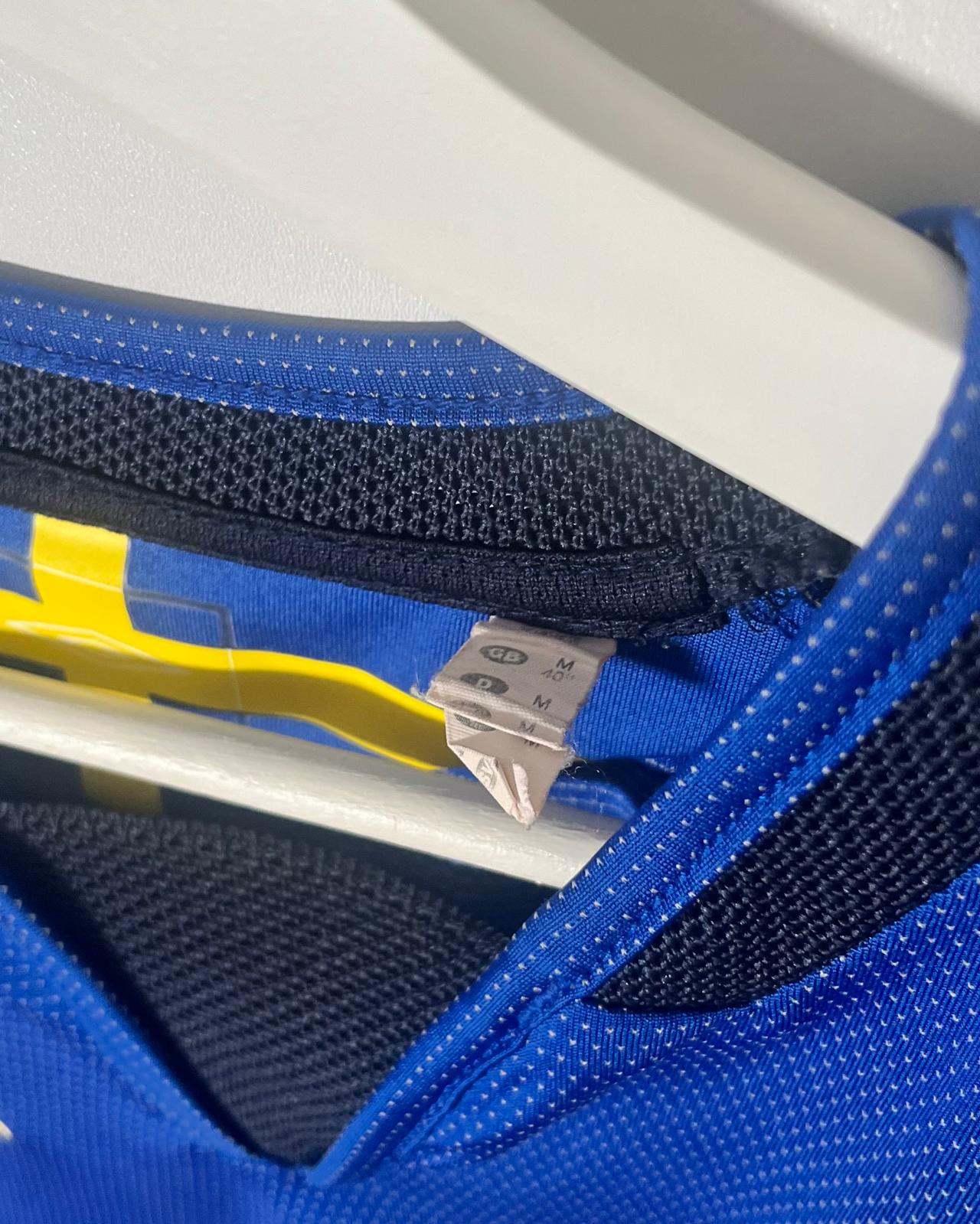 Schweden | 2005 Auswärts-Trikot | Umbro | M