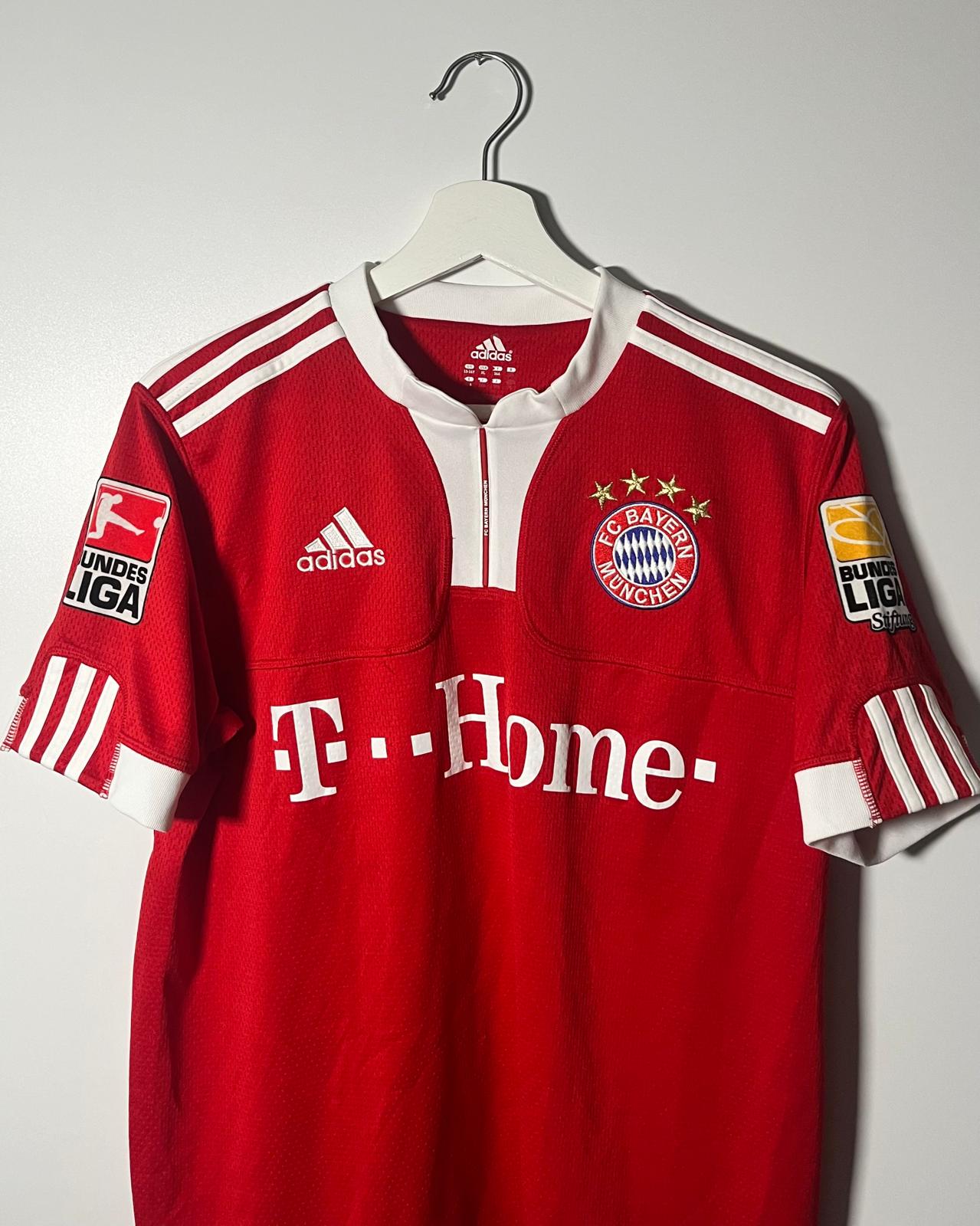 FC Bayern Munich | 2004 third jersey | Bastian Schweinsteiger | Adidas | S