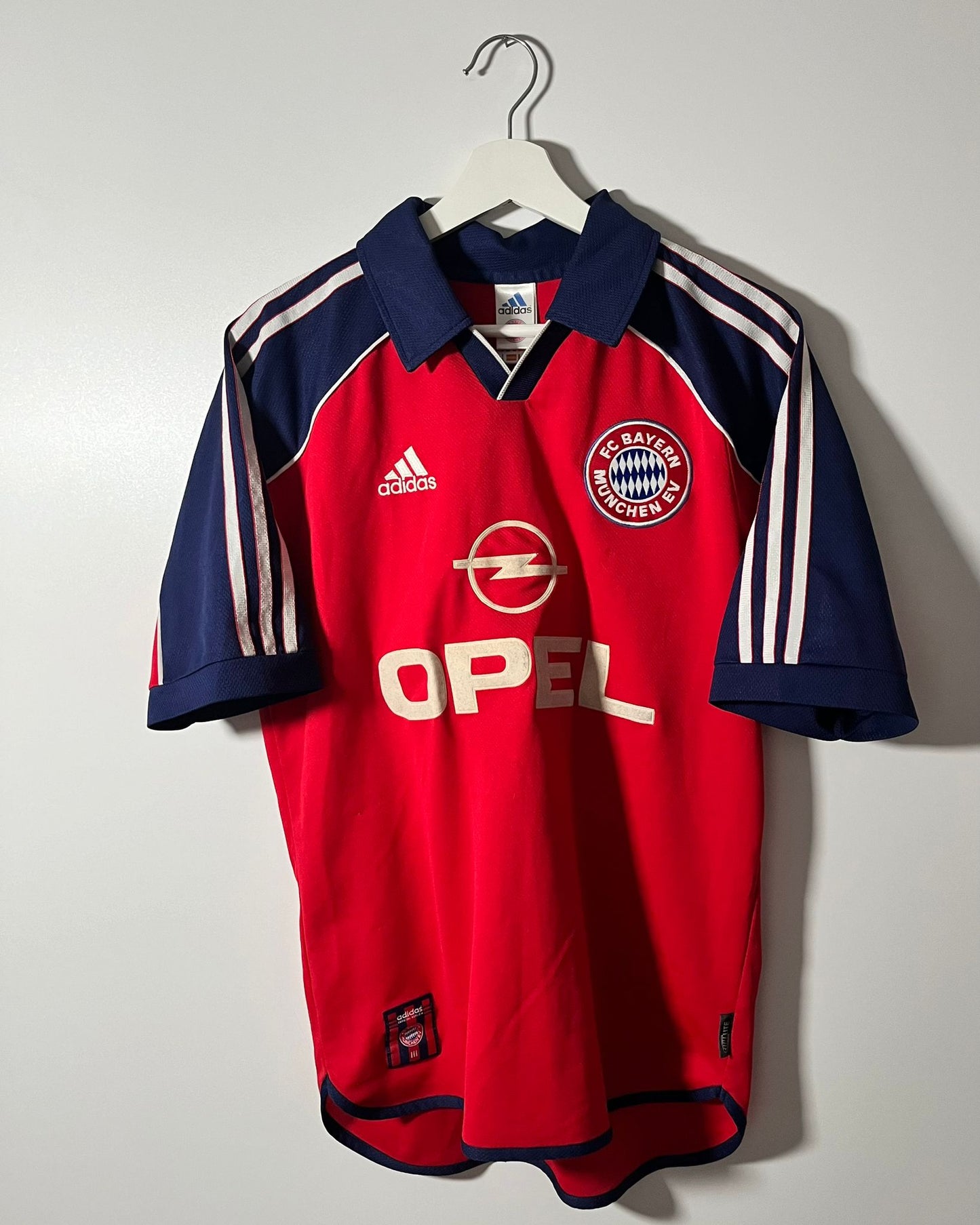 FC Bayern Munich | 2005 home jersey | Adidas | XL