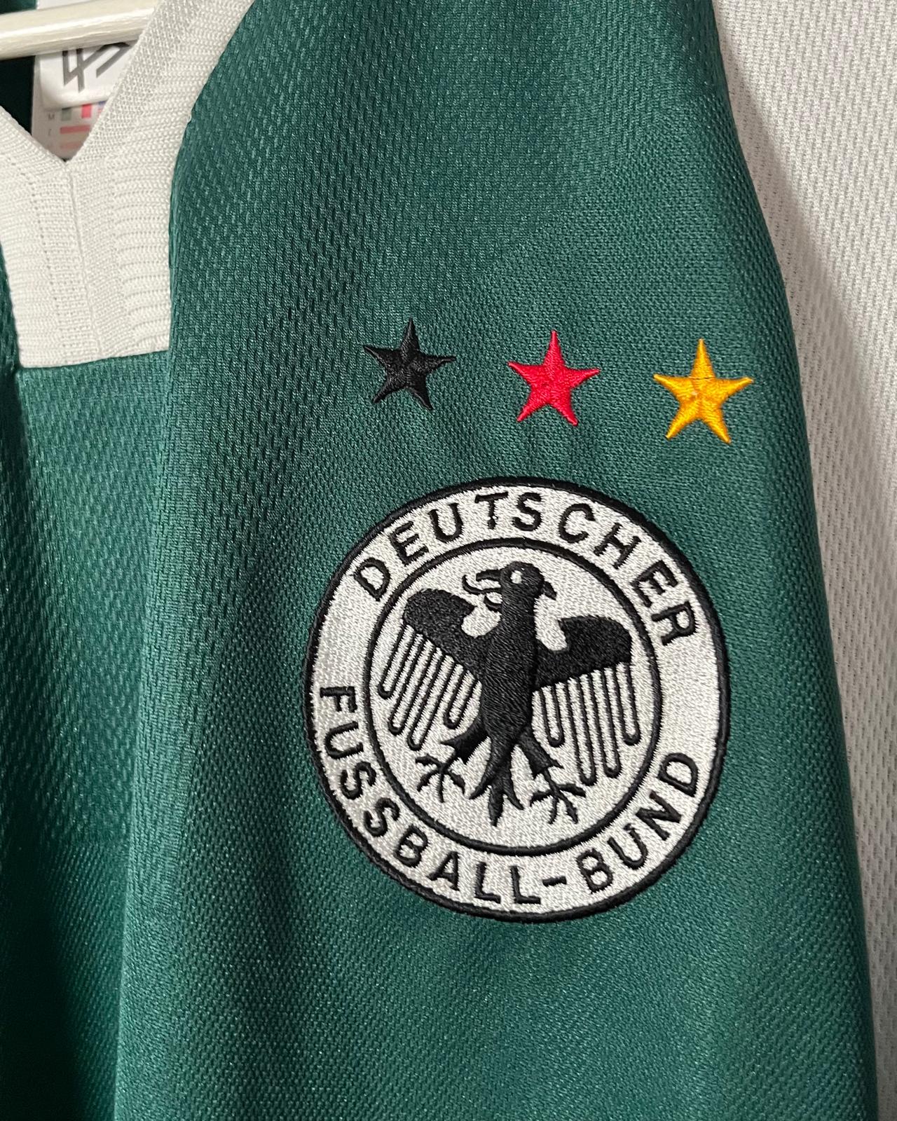 FC Bayern Munich | 2004 third jersey | Bastian Schweinsteiger | Adidas | S