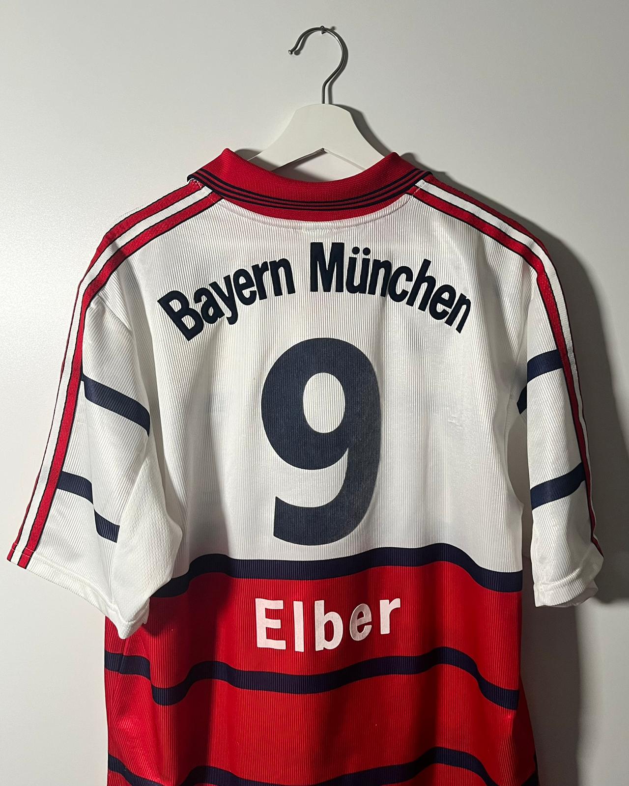 FC Bayern Munich | 2004 third jersey | Bastian Schweinsteiger | Adidas | S