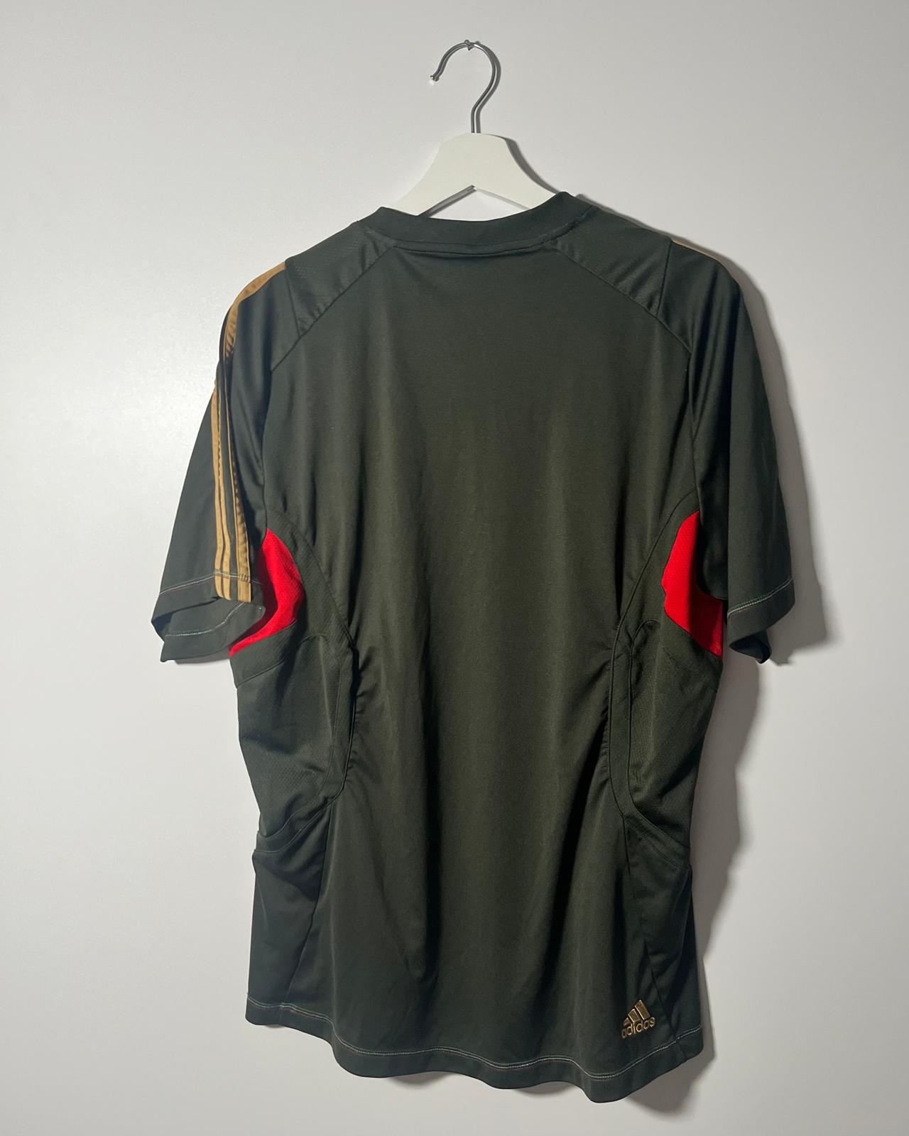 FC Bayern Munich | 2004 third jersey | Bastian Schweinsteiger | Adidas | S