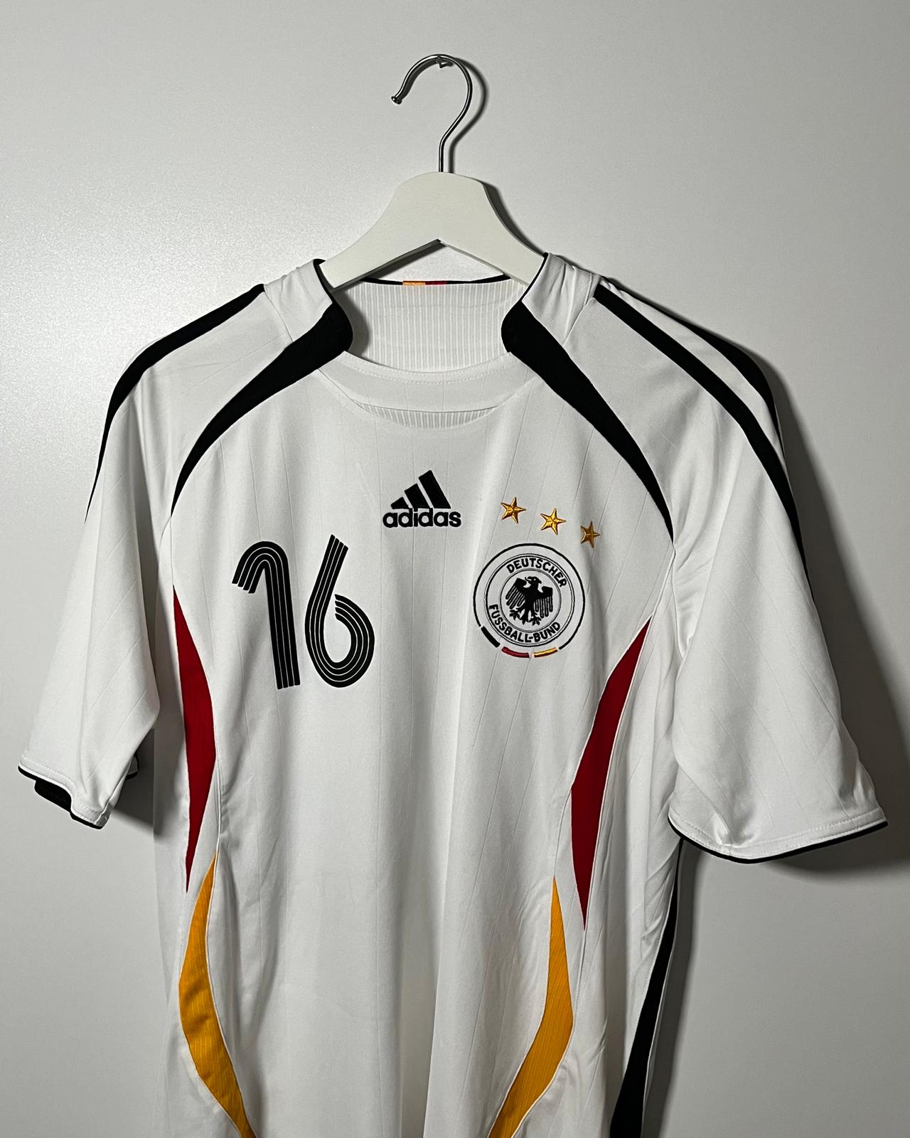 Deutschland | 2006 Heim-Trikot | Adidas | Philipp Lahm | M