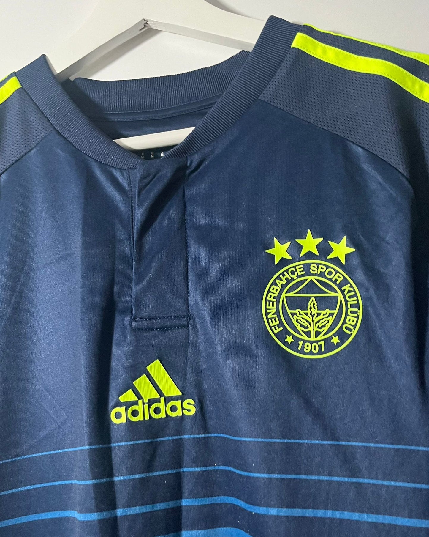 Fenerbahce Istanbul | 2015 Ausweich-Trikot | Nani | Adidas | M