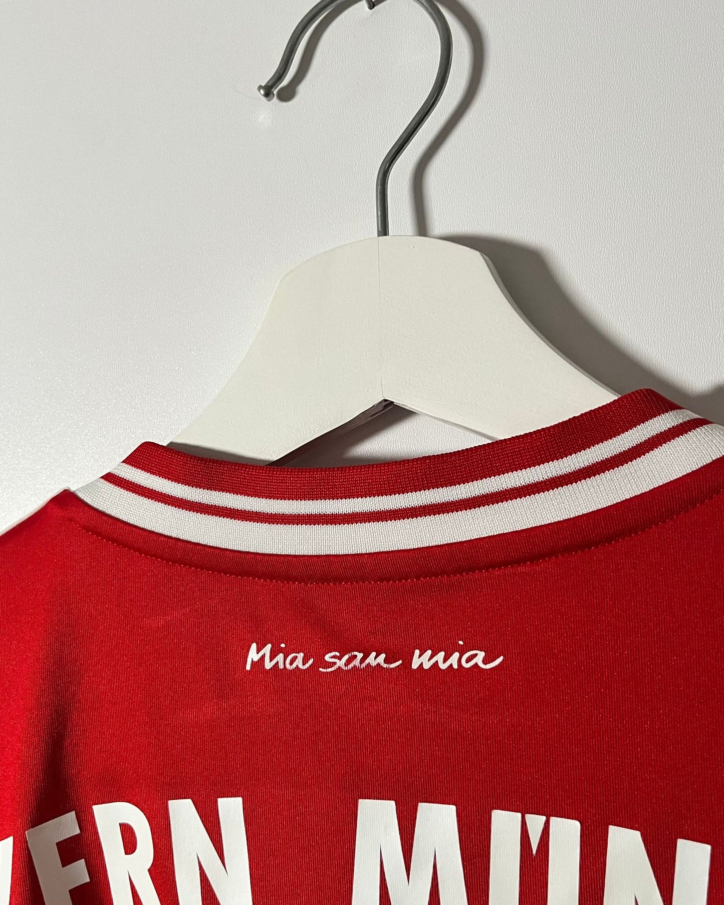 FC Bayern Munich | 2004 third jersey | Bastian Schweinsteiger | Adidas | S