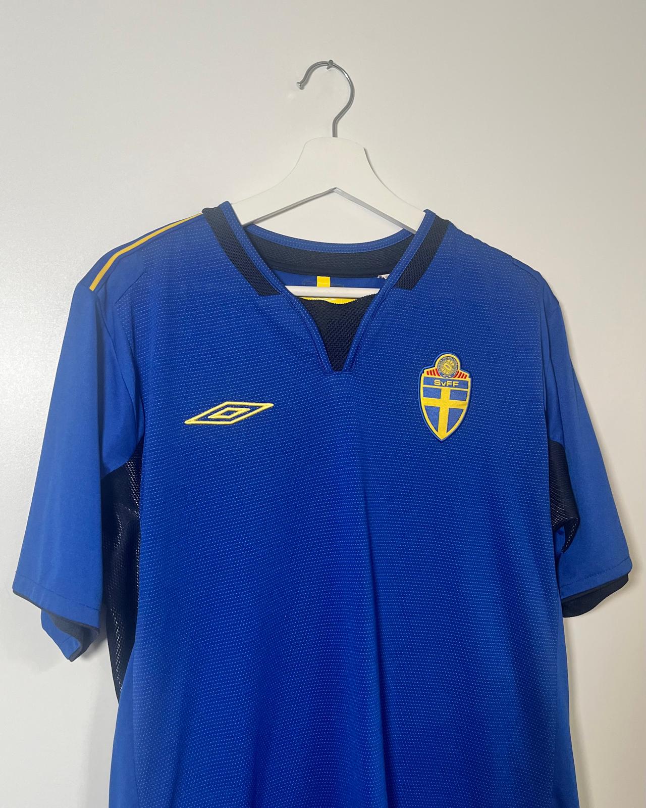 Schweden | 2005 Auswärts-Trikot | Umbro | M