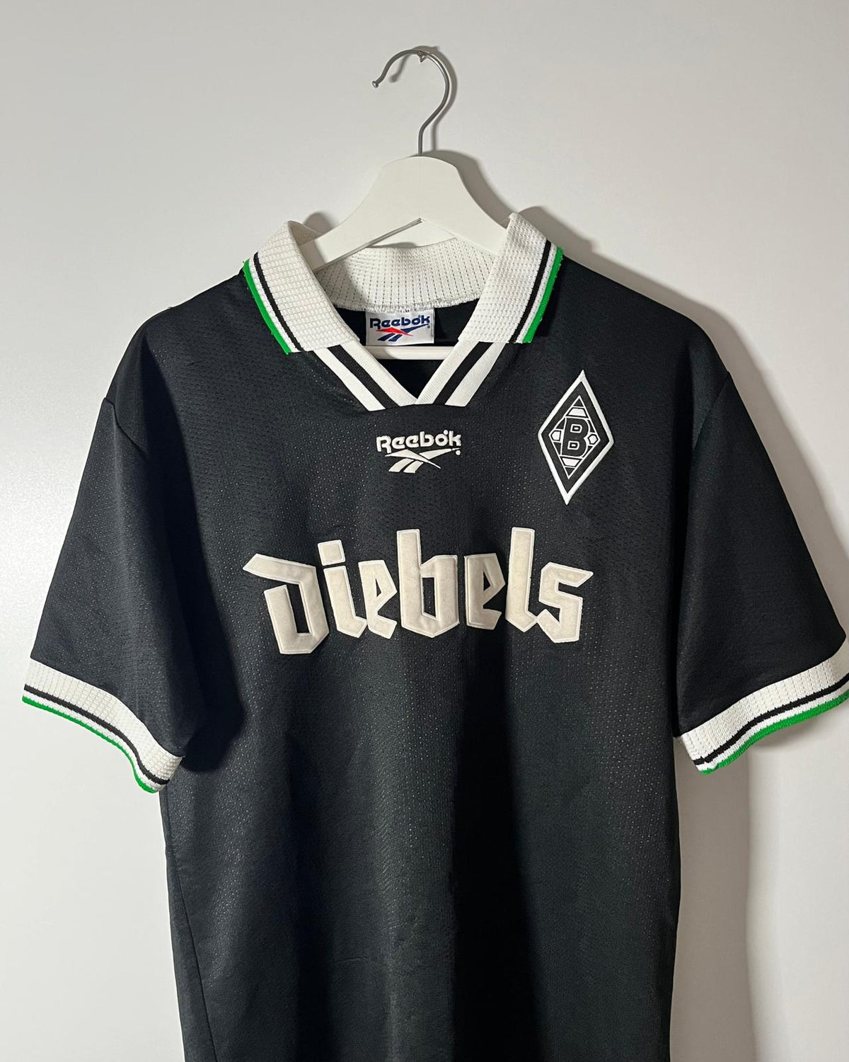 FC Bayern Munich | 2004 third jersey | Bastian Schweinsteiger | Adidas | S