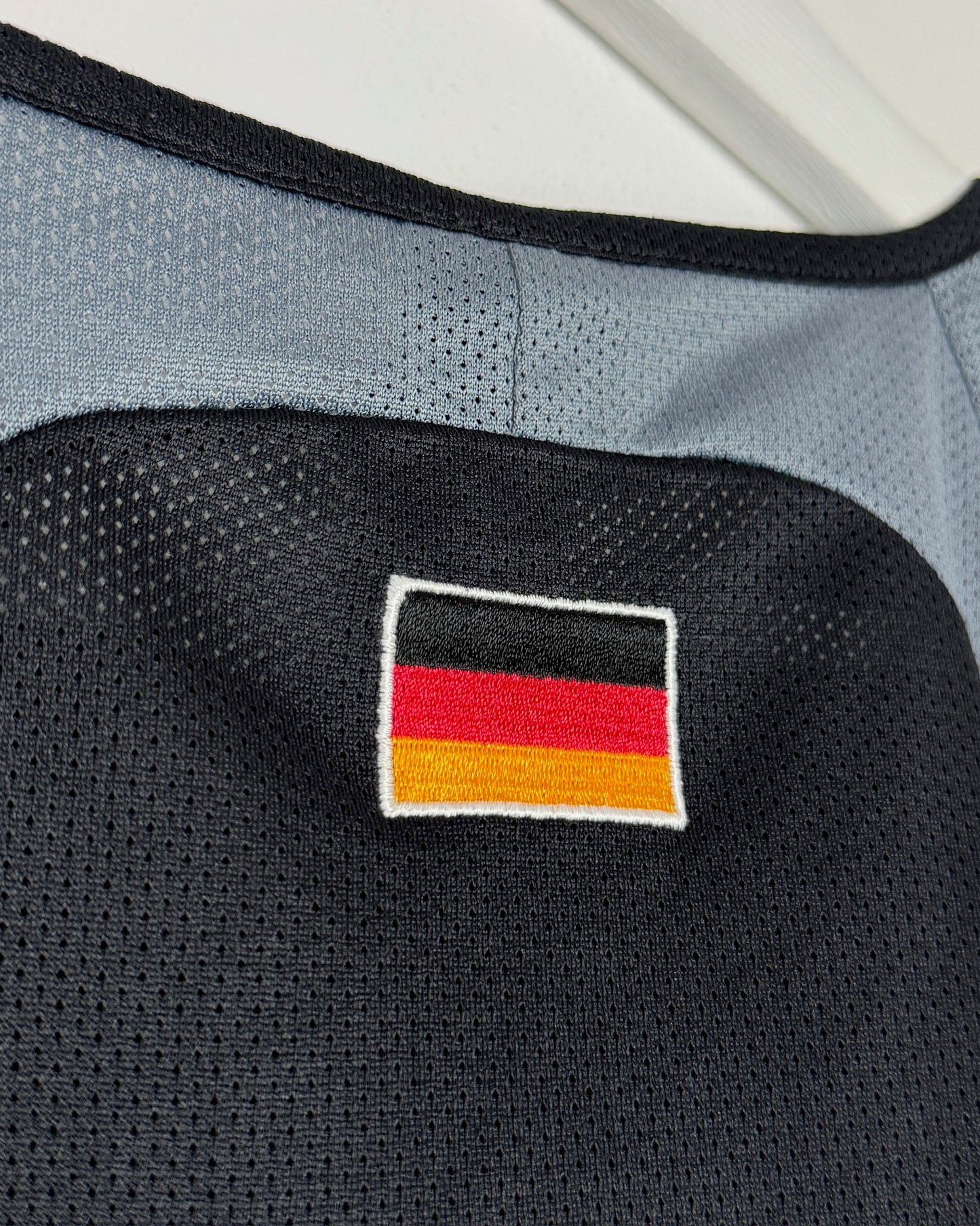 Deutschland | 2002 Tangtop | Adidas | L