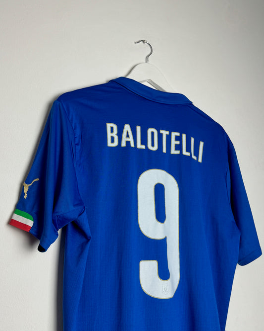 Italien | 2014 Heim-Trikot | Mario Balotelli | Puma | L