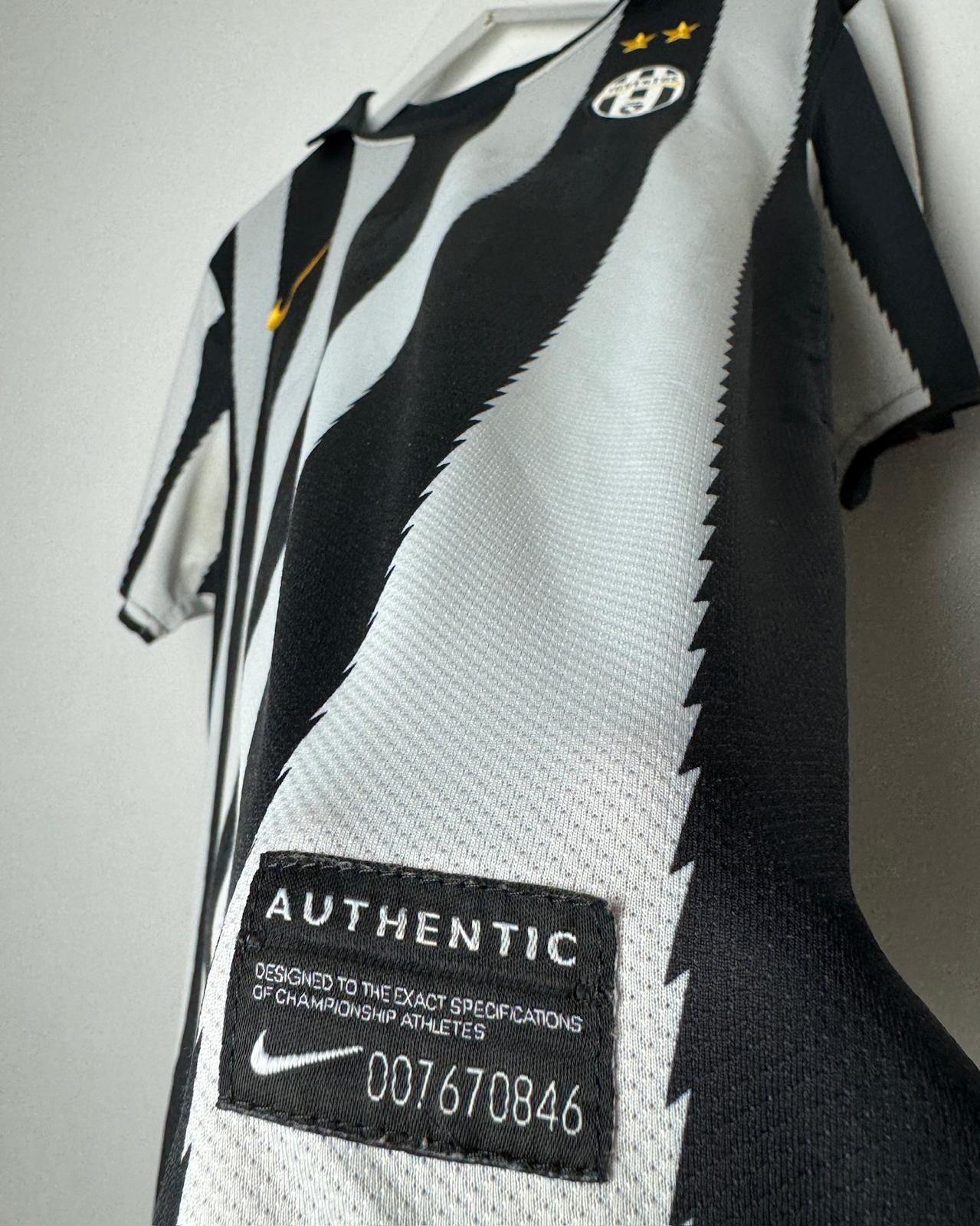 Juventus Turin | 2010 Heim-Trikot | Nike | M