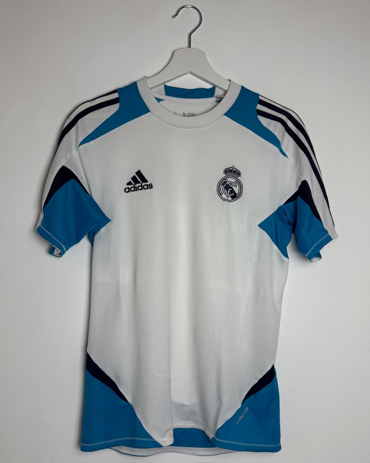 Real Madrid | 2017 Third Jersey | Adidas | S