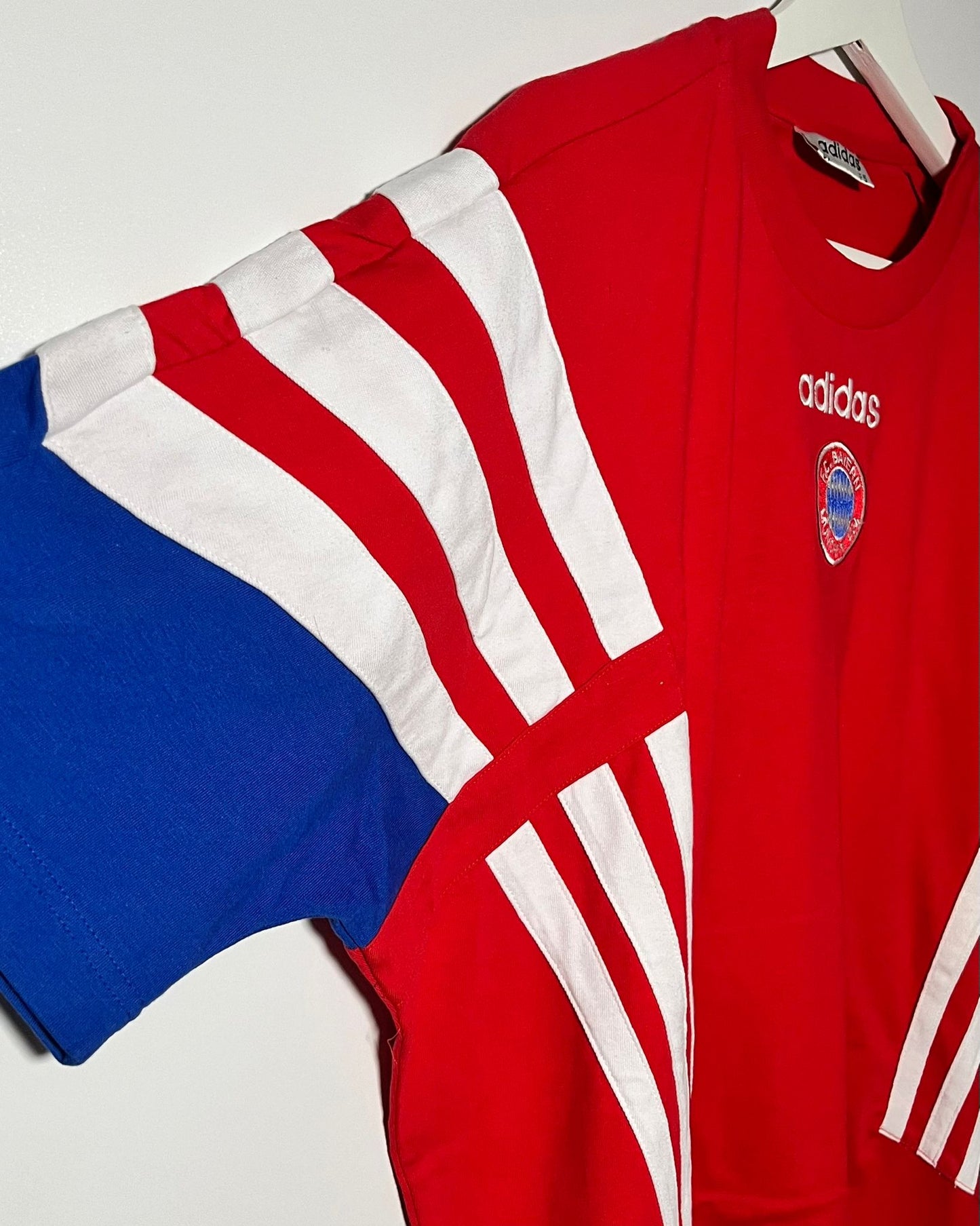 FC Bayern Munich | 2004 third jersey | Bastian Schweinsteiger | Adidas | S