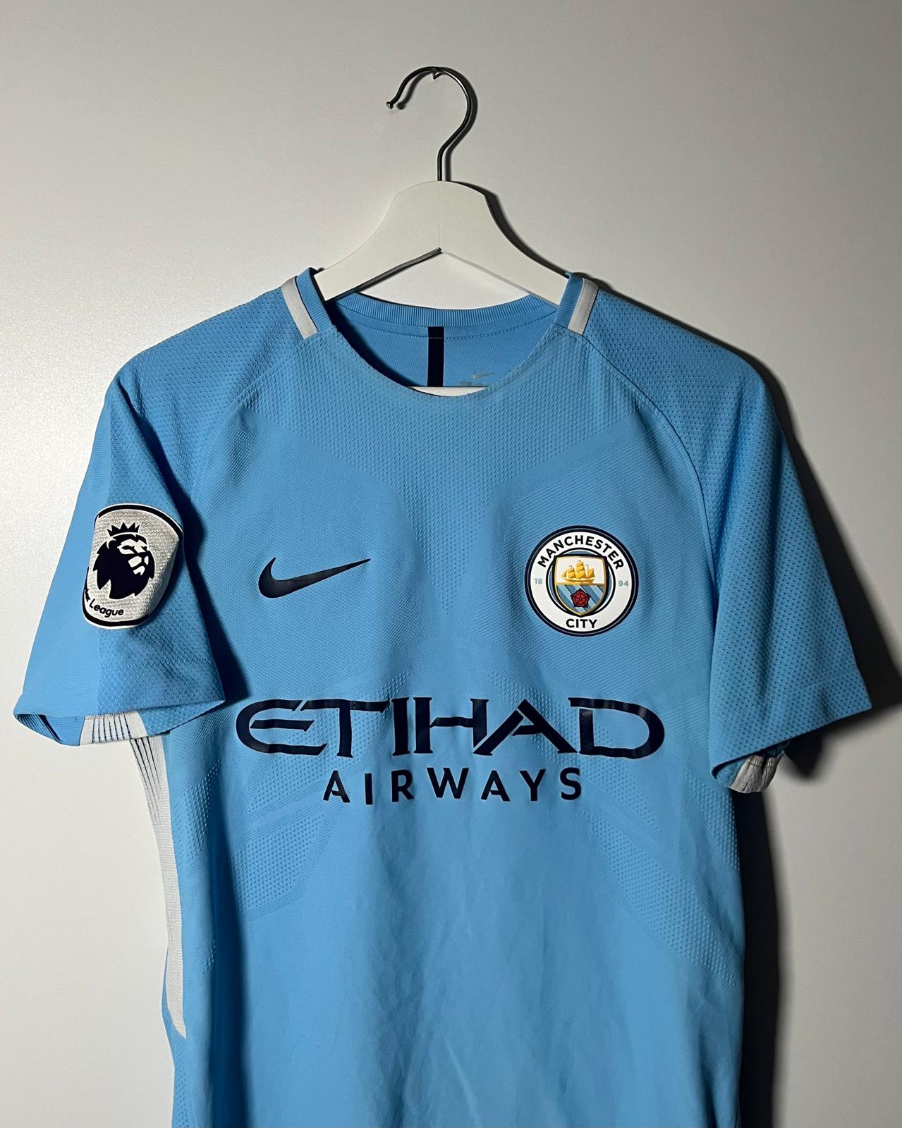 Manchester City | 2017 Heim-Trikot | Nike | Sergio Kun Agüero | S