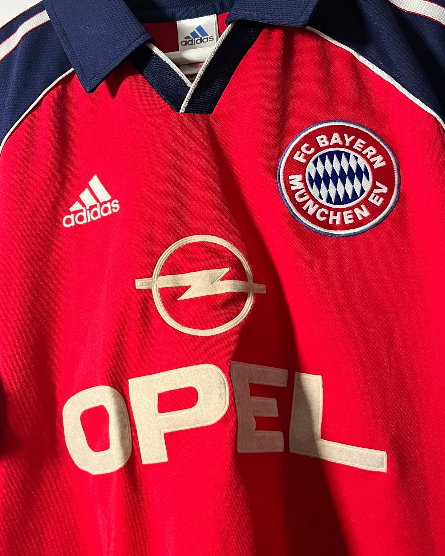 FC Bayern Munich | 2005 home jersey | Adidas | XL