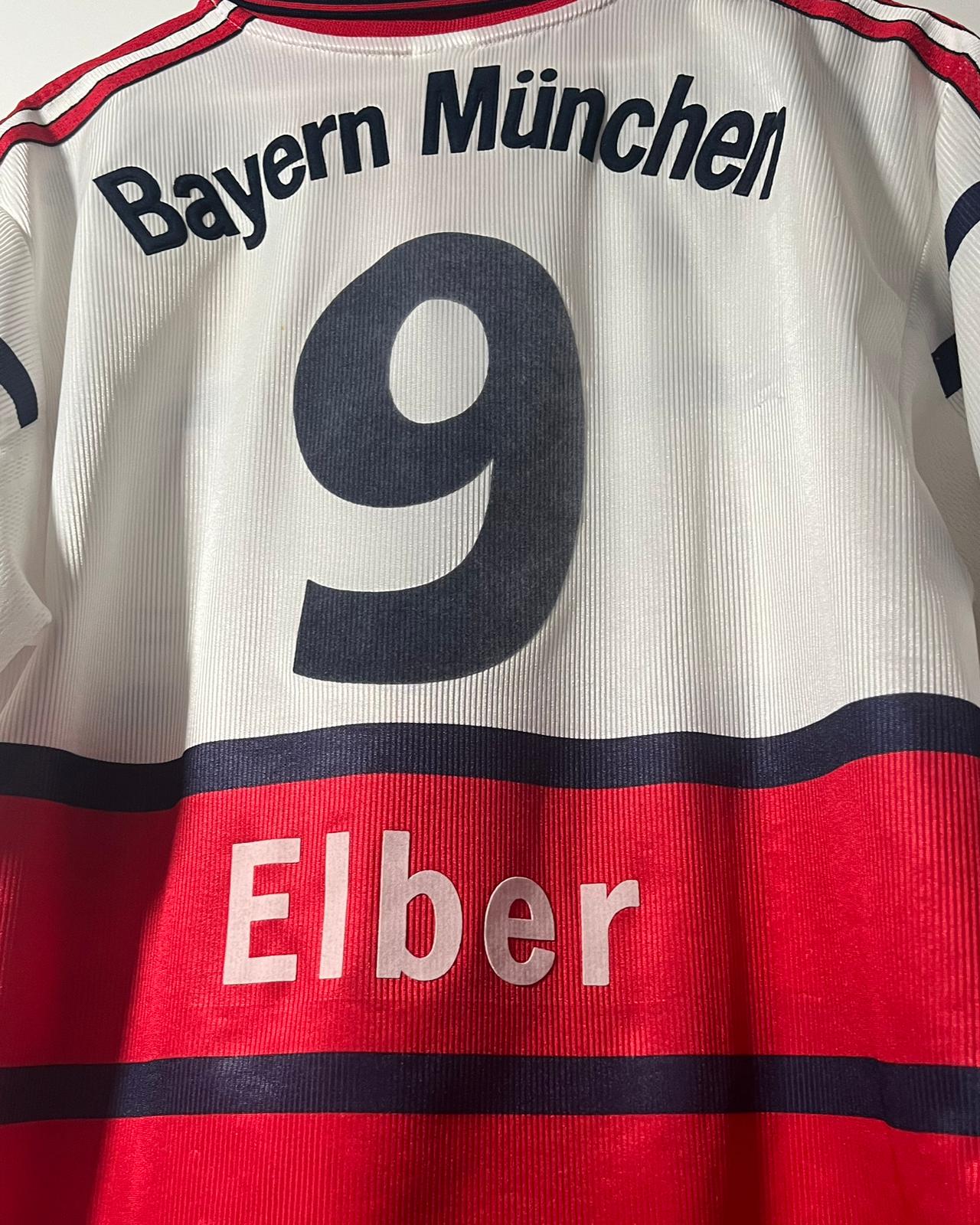 FC Bayern Munich | 2004 third jersey | Bastian Schweinsteiger | Adidas | S