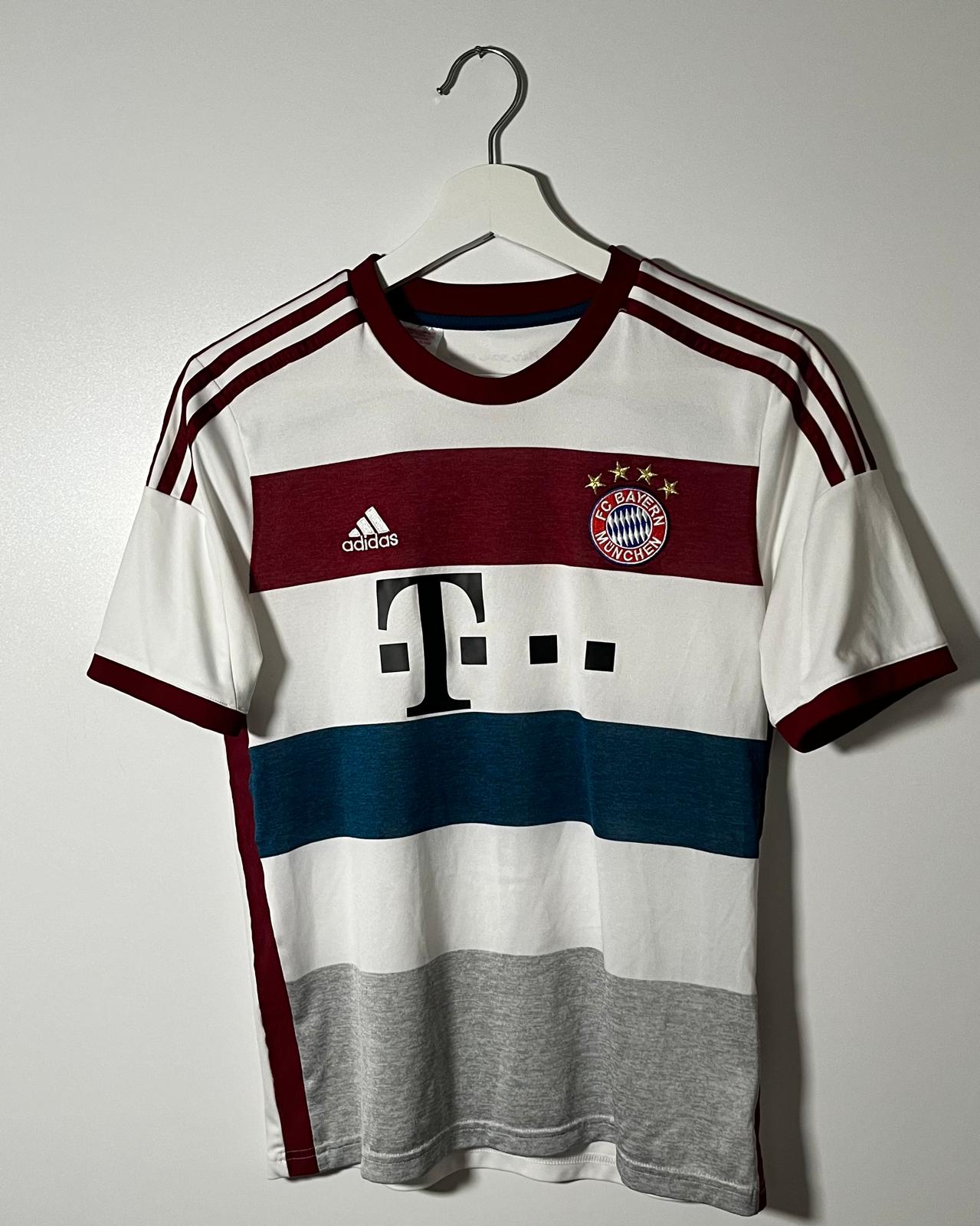 FC Bayern München | 2014 Auswärts-Trikot | Adidas | Xabi Alonso | XS