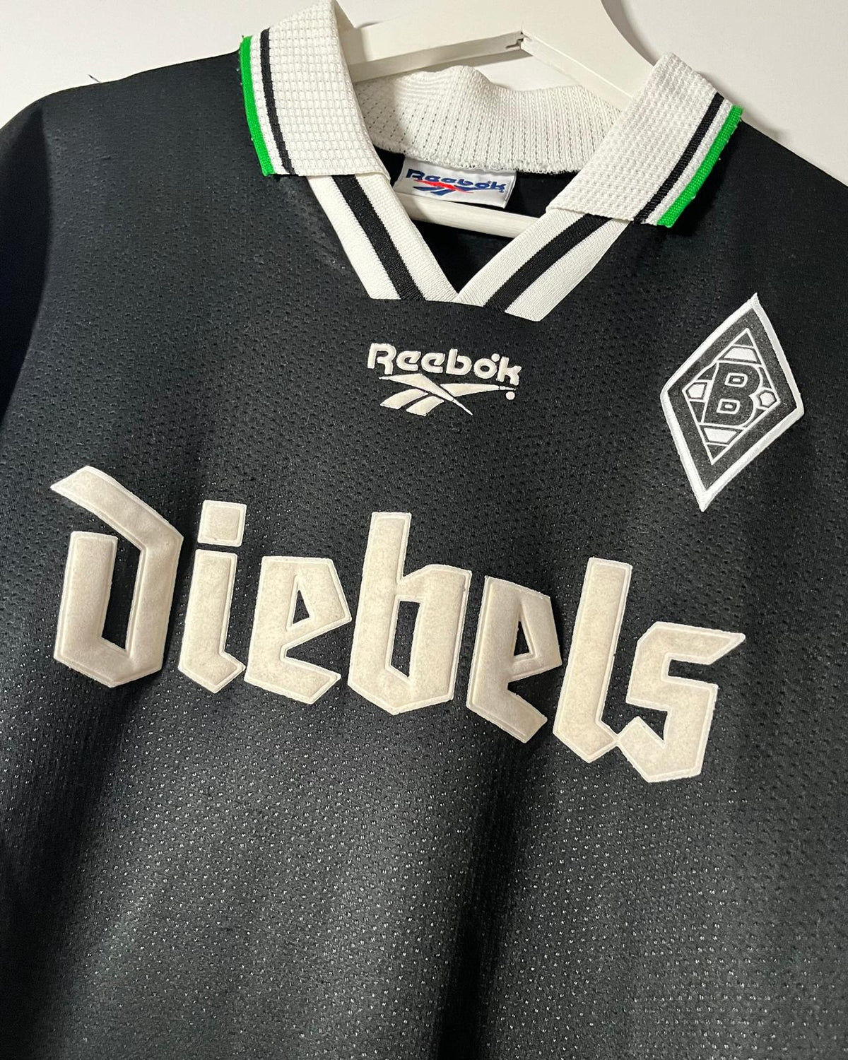 FC Bayern Munich | 2004 third jersey | Bastian Schweinsteiger | Adidas | S