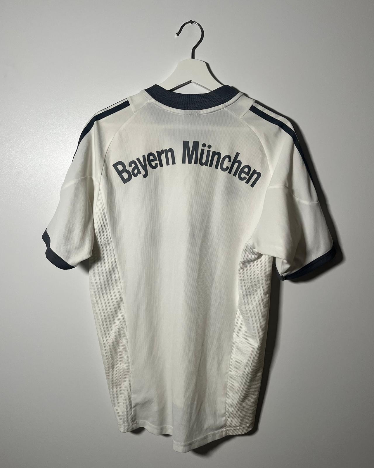 FC Bayern München | 2002 Auswärts-Trikot | Adidas | M