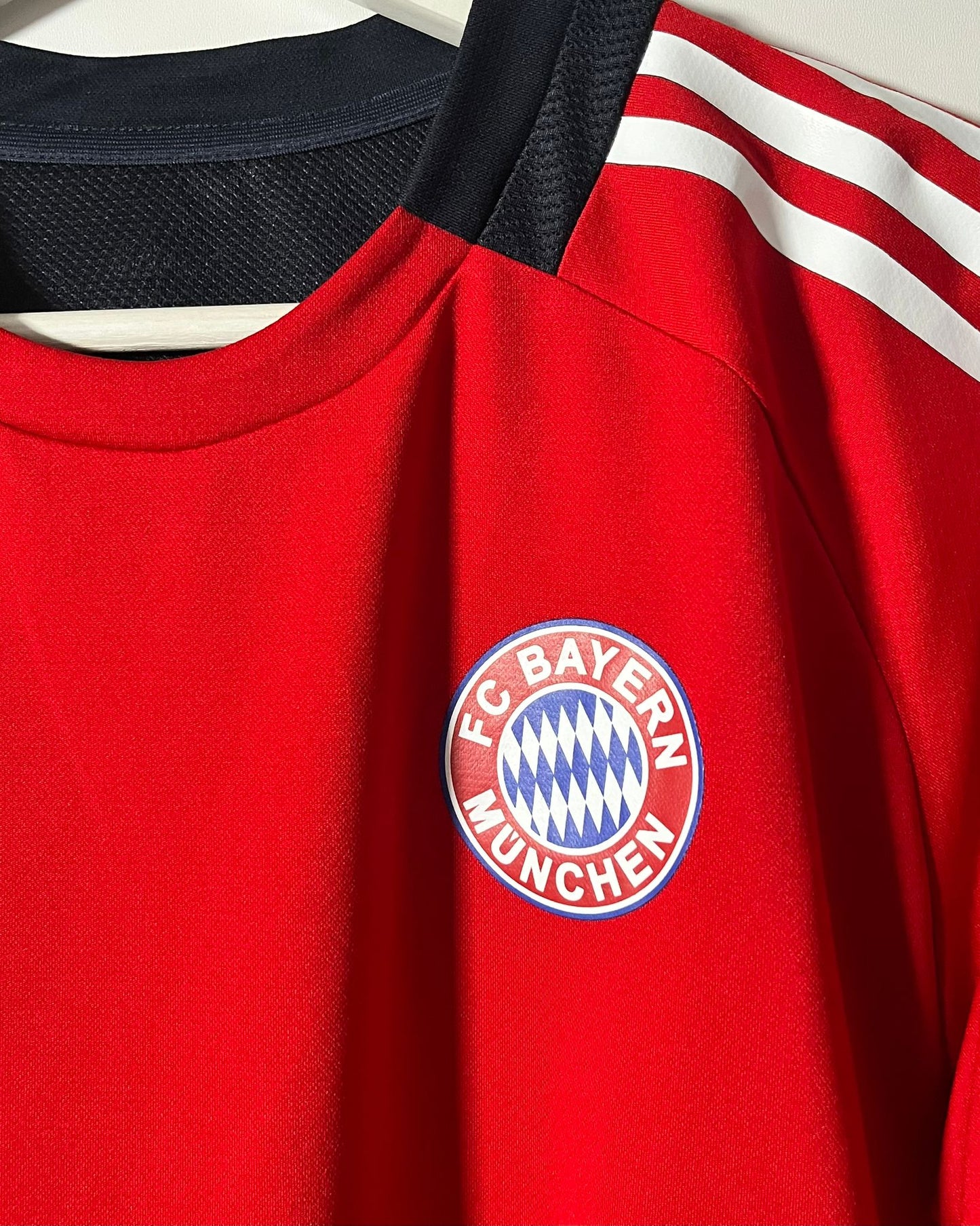 FC Bayern Munich | 2004 third jersey | Bastian Schweinsteiger | Adidas | S