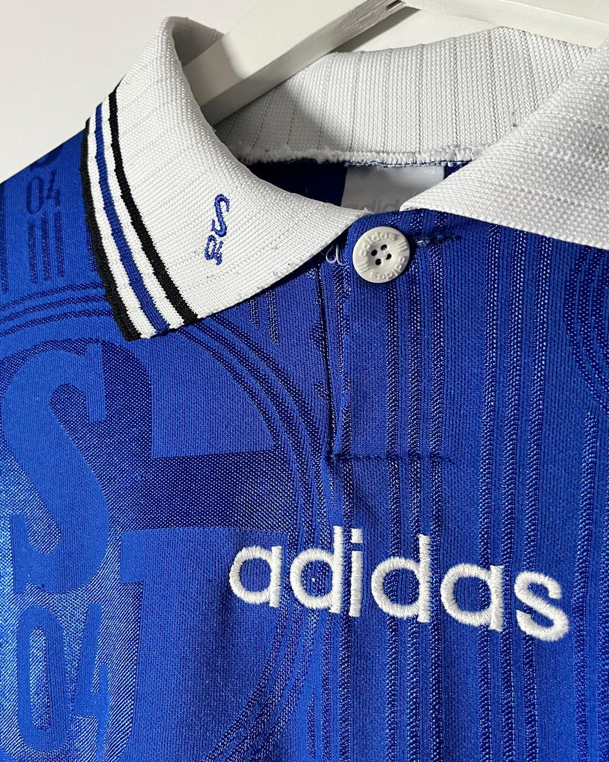FC Bayern Munich | 2004 third jersey | Bastian Schweinsteiger | Adidas | S
