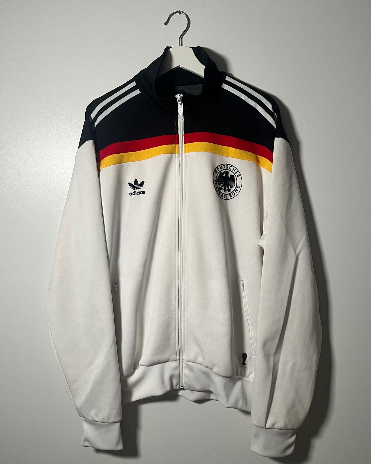 FC Bayern Munich | 2004 third jersey | Bastian Schweinsteiger | Adidas | S