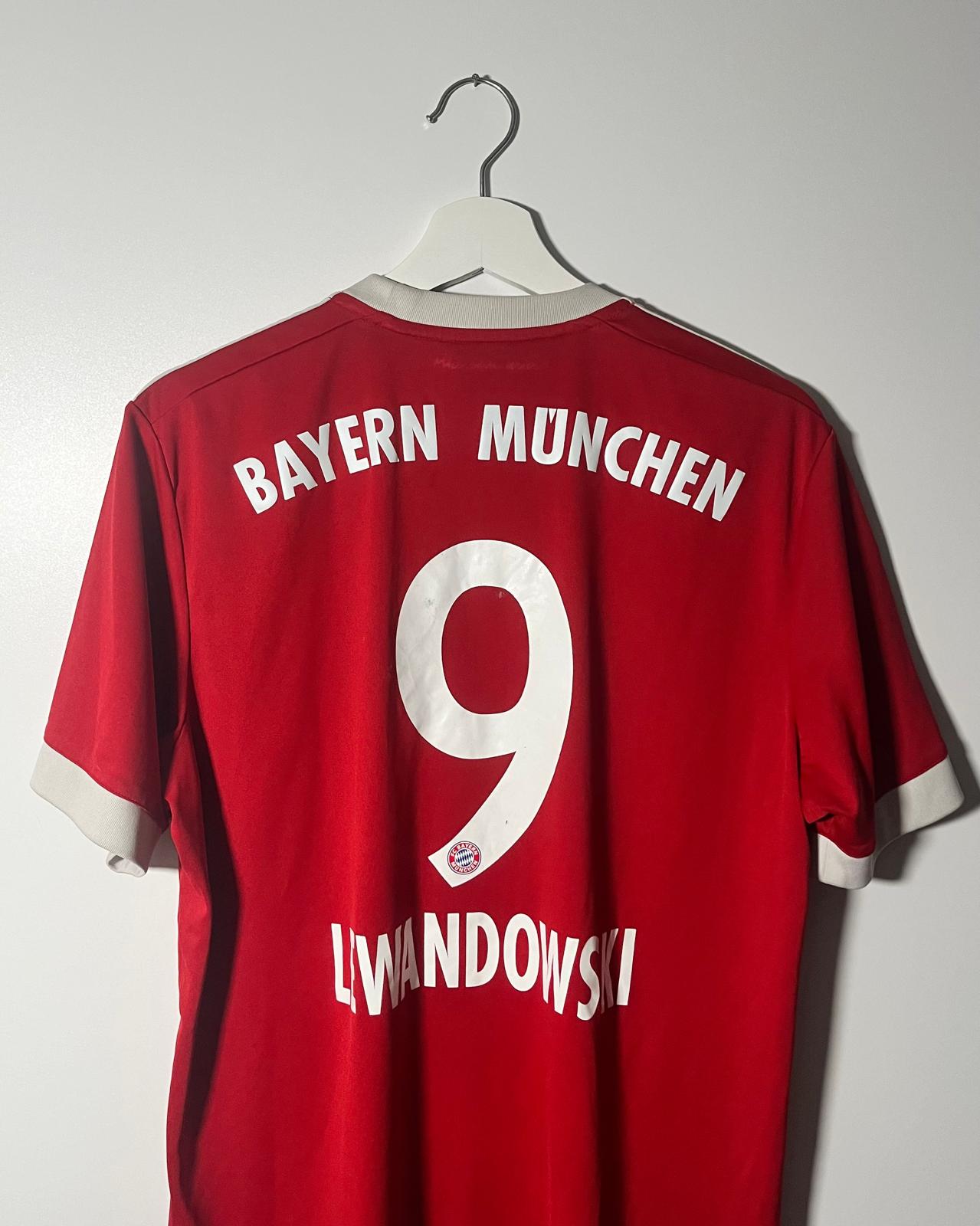 FC Bayern Munich | 2004 third jersey | Bastian Schweinsteiger | Adidas | S
