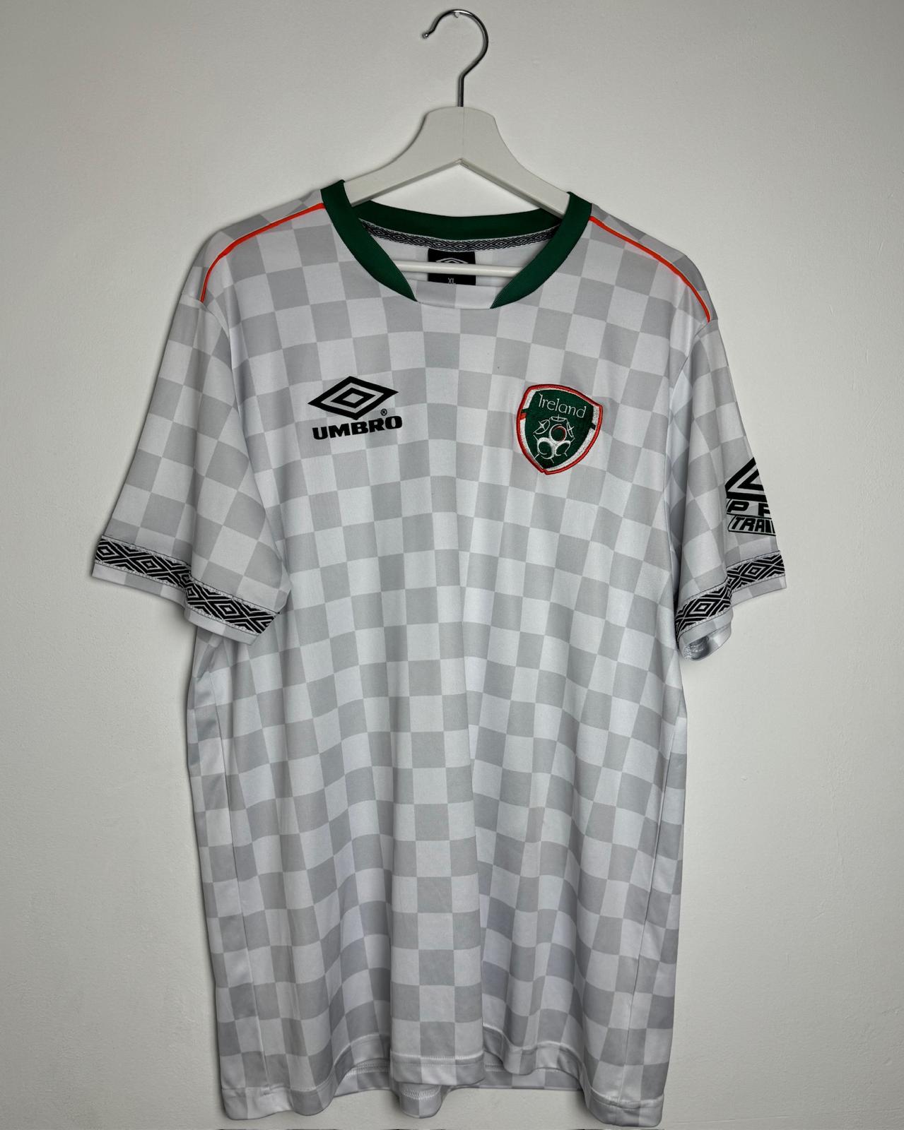 Irland | 2016 Trainings-Trikot | Umbro | XL