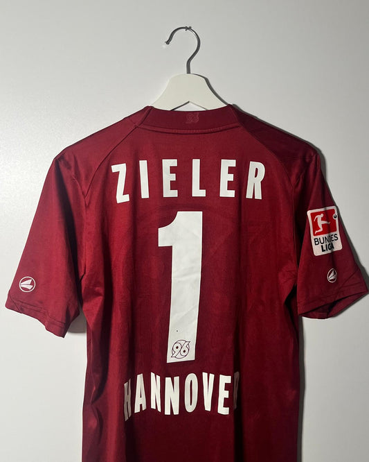 Hannover 96 | 2011 Heim-Trikot | Jako | Ron-Robert Zieler | S