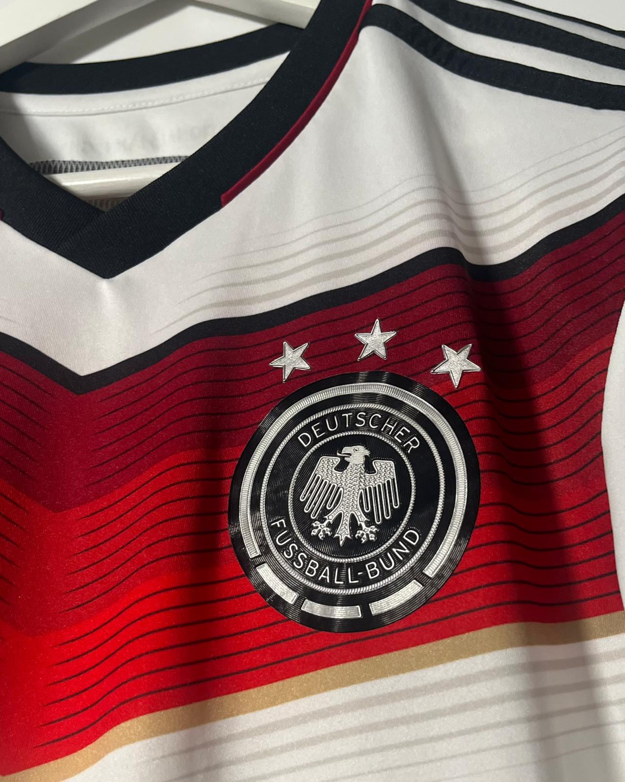 FC Bayern Munich | 2005 home jersey | Adidas | S &amp; L