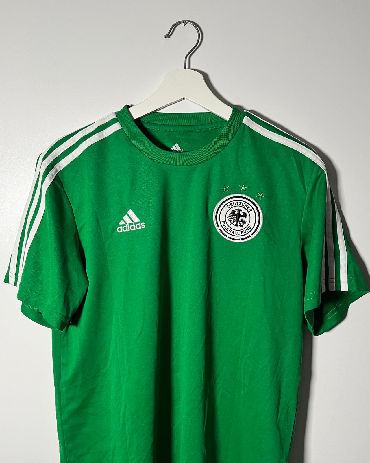 FC Bayern Munich | 2004 third jersey | Bastian Schweinsteiger | Adidas | S