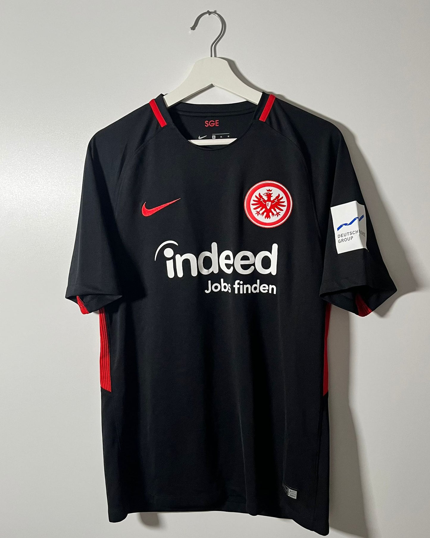Eintracht Frankfurt | 2017 Auswärts-Trikot | Nike | Kevin Prince Boateng | M