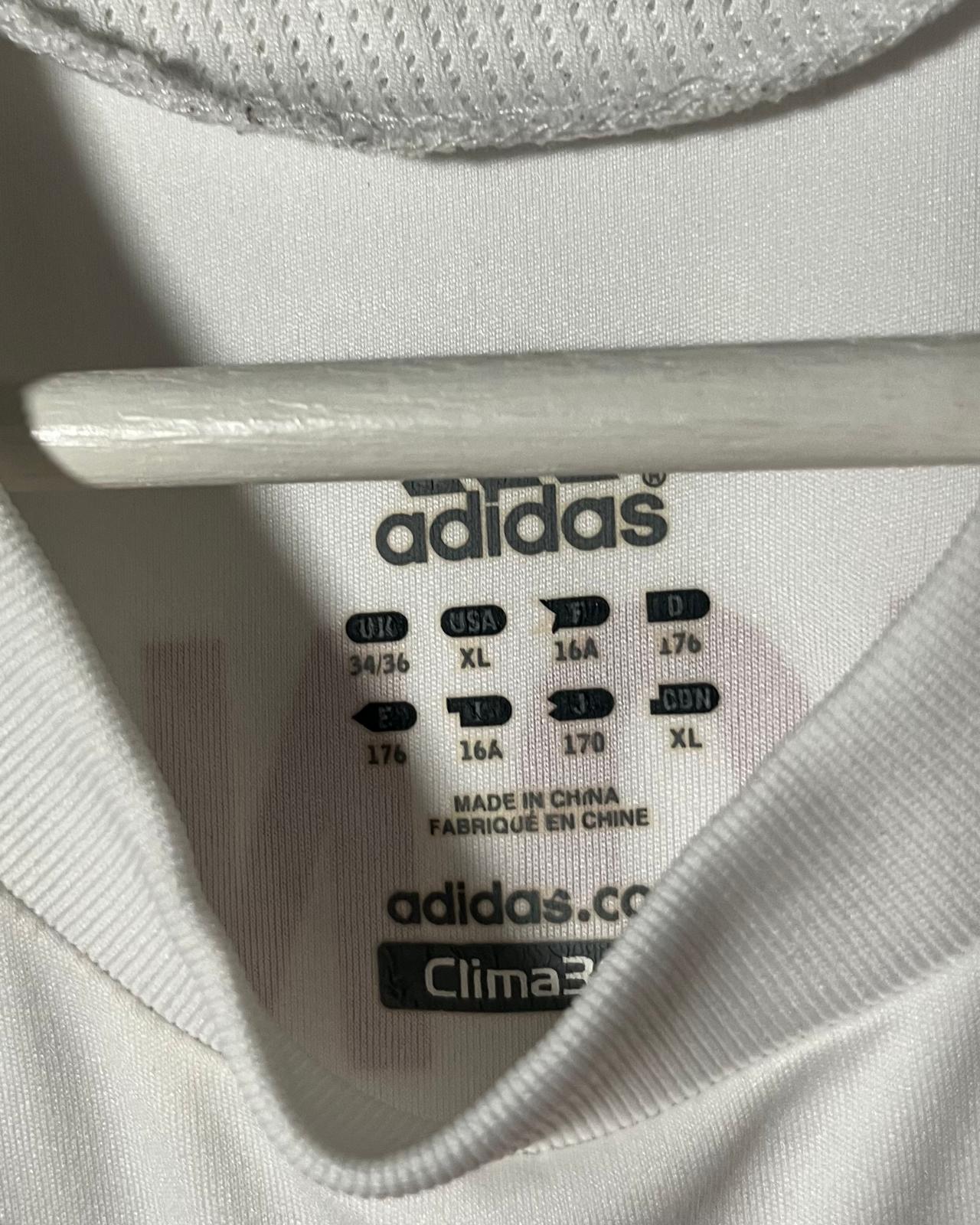 FC Bayern München | 2008 Ausweich-Trikot | Adidas | Luca Toni | S