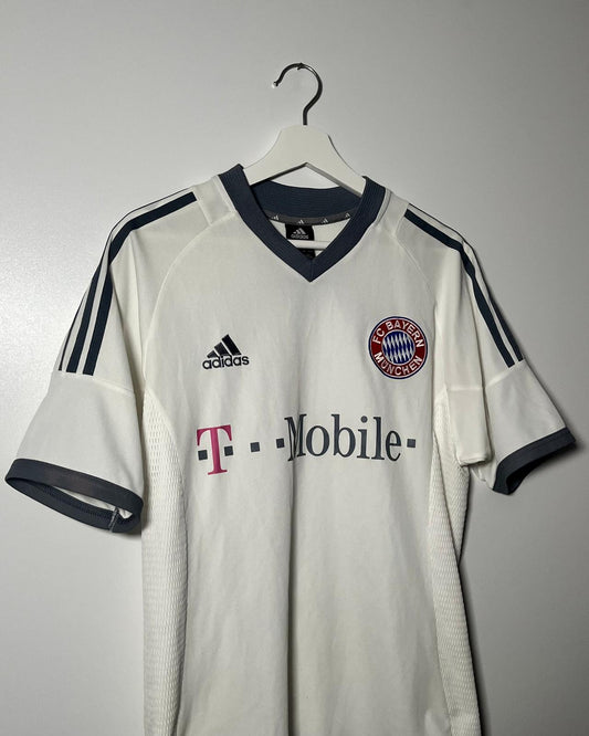 FC Bayern München | 2002 Auswärts-Trikot | Adidas | M