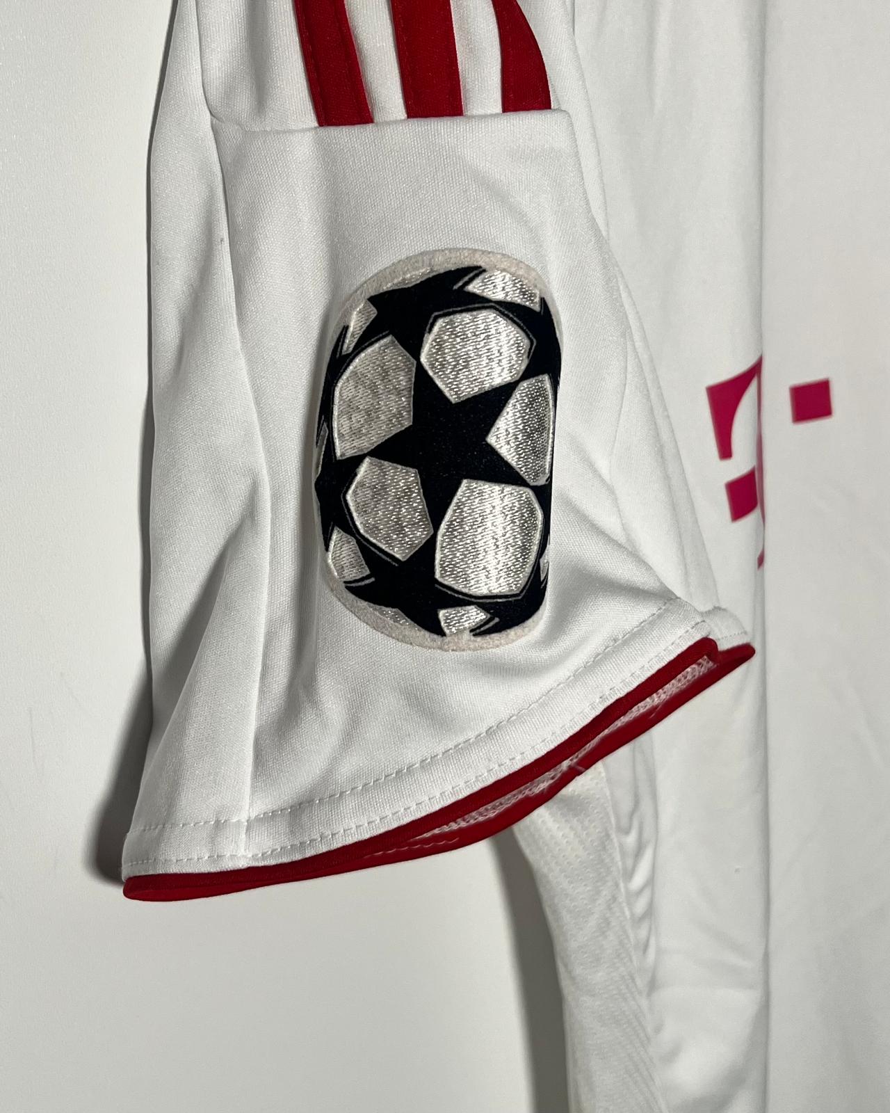 FC Bayern München | 2008 Ausweich-Trikot | Adidas | Massimo Oddo | S